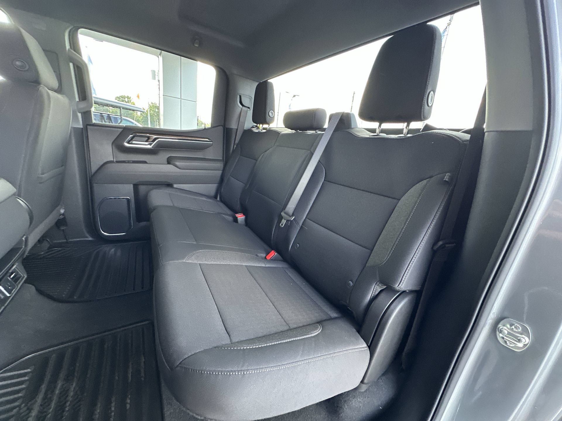 2026 Chevrolet Silverado 1500 LT - Photo 24