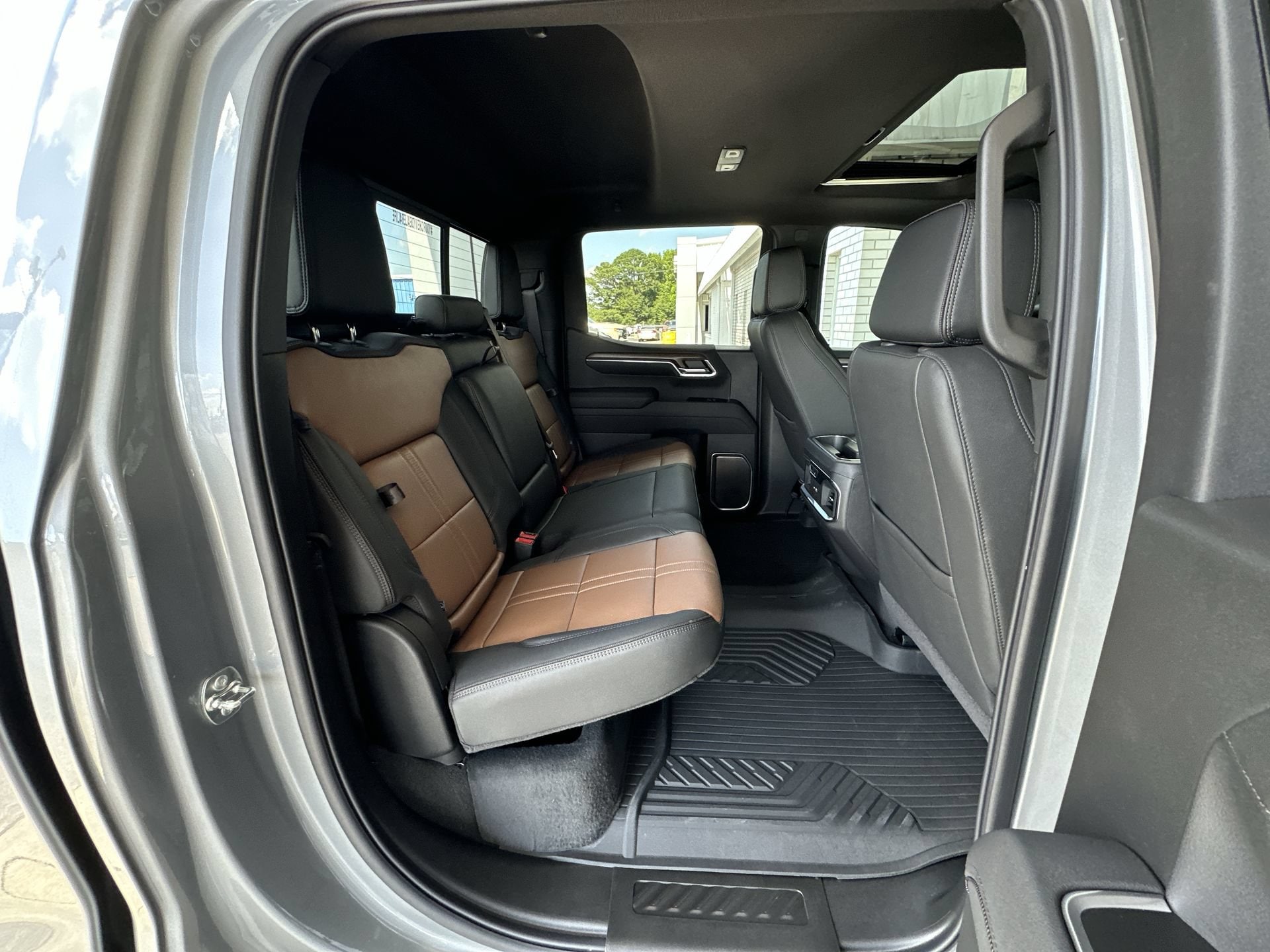 2026 Chevrolet Silverado 1500 High Country - Photo 27