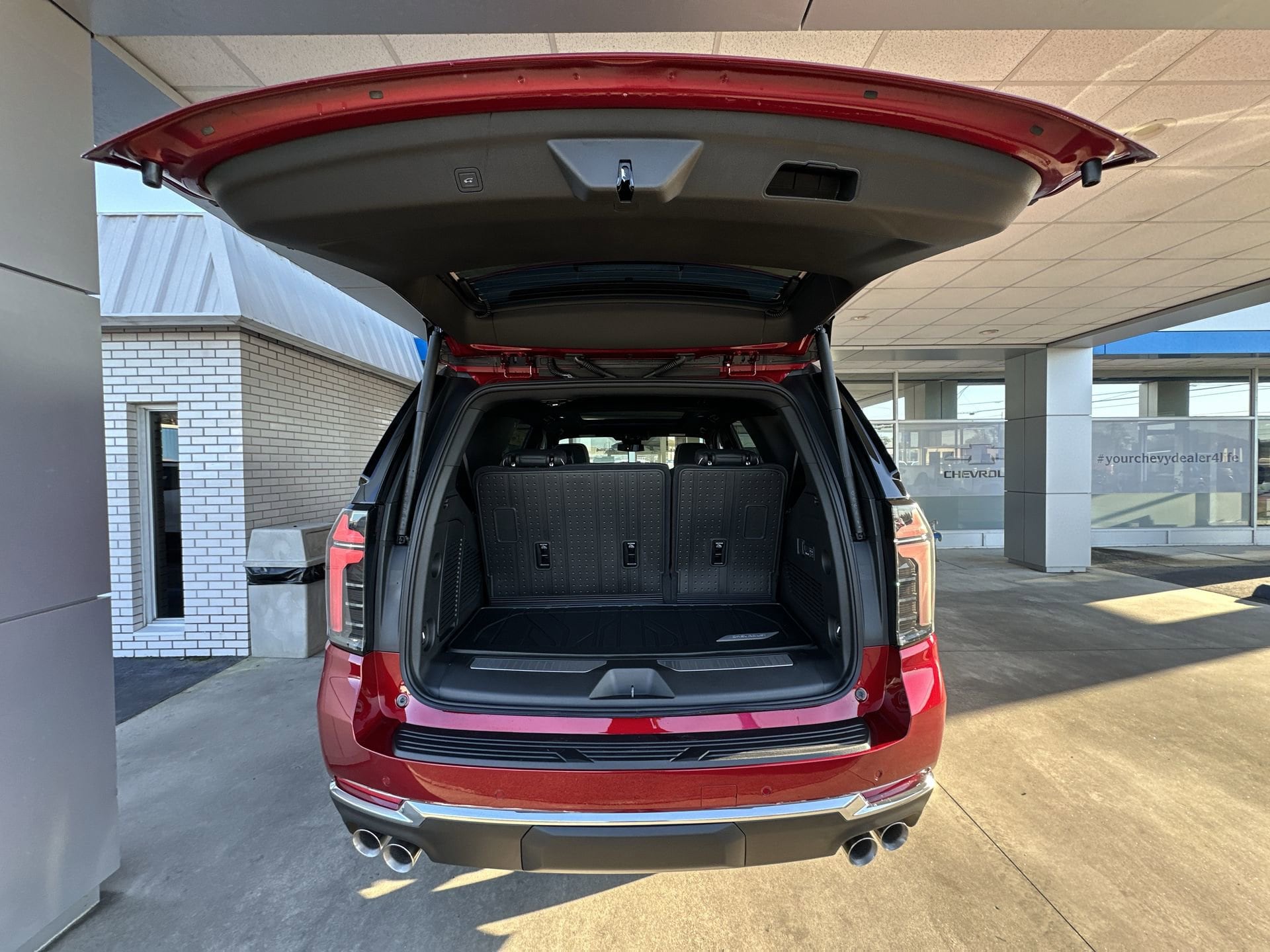 2026 Chevrolet Tahoe Premier - Photo 27