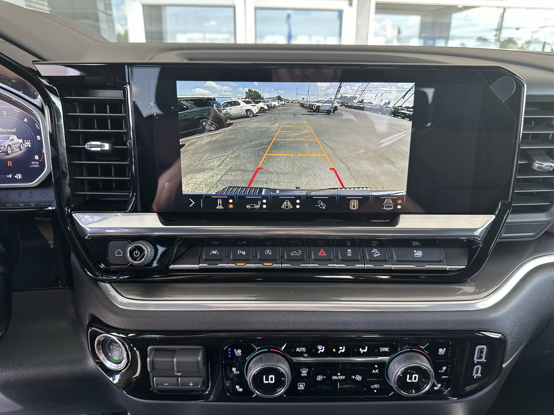 2026 Chevrolet Silverado 1500 High Country - Photo 15