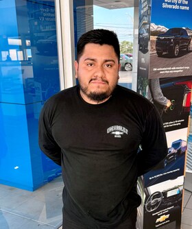 Staff member Lorenzo Salinas from ID_06ac9f