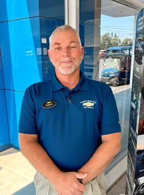Staff member Charles Spears from ID_72980e