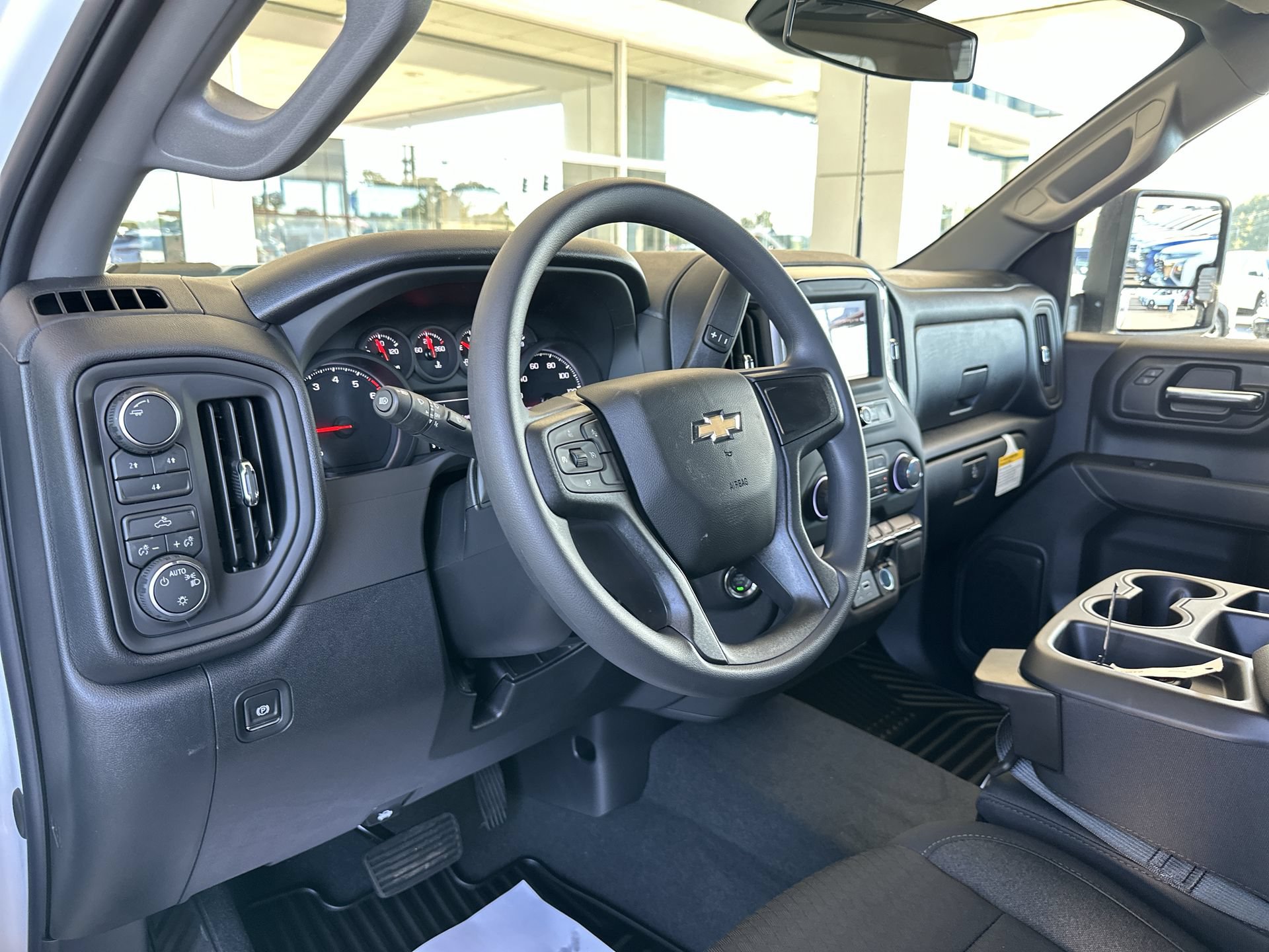 2026 Chevrolet Silverado 2500 HD Custom - Photo 10
