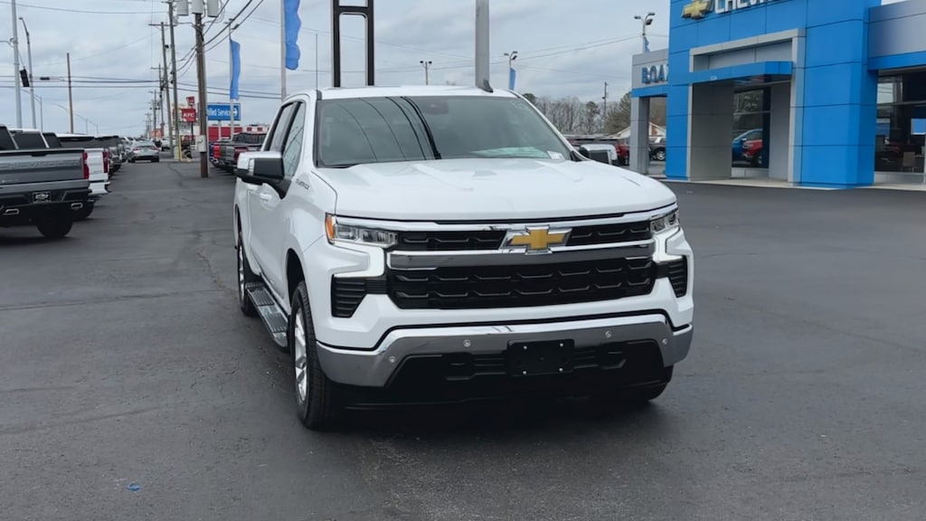 Used 2024 Chevrolet Silverado 1500 LT Truck