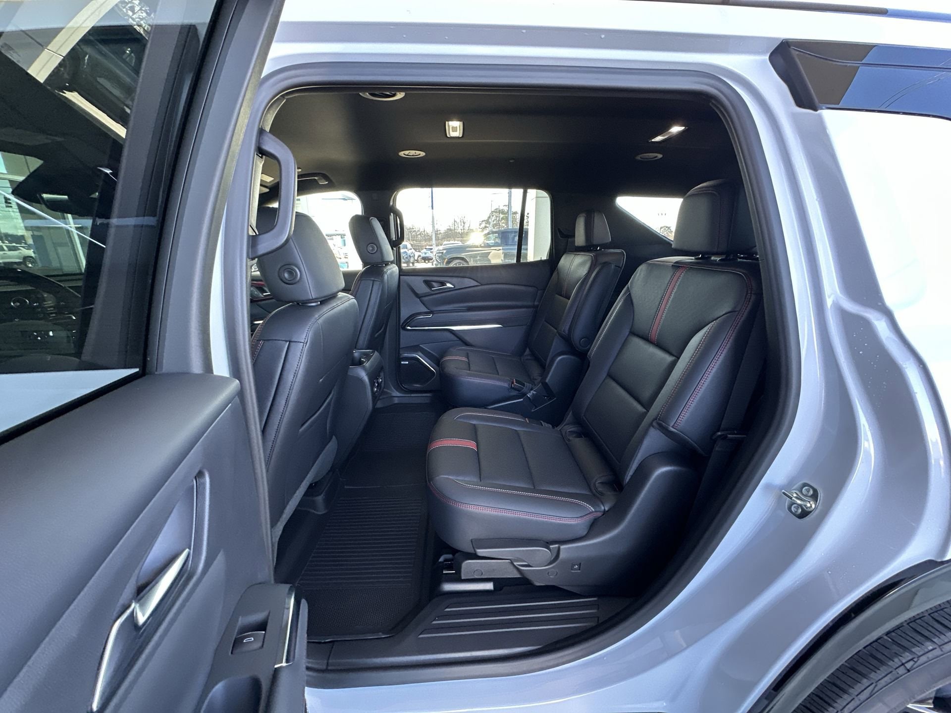 2026 Chevrolet Traverse RS - Photo 25