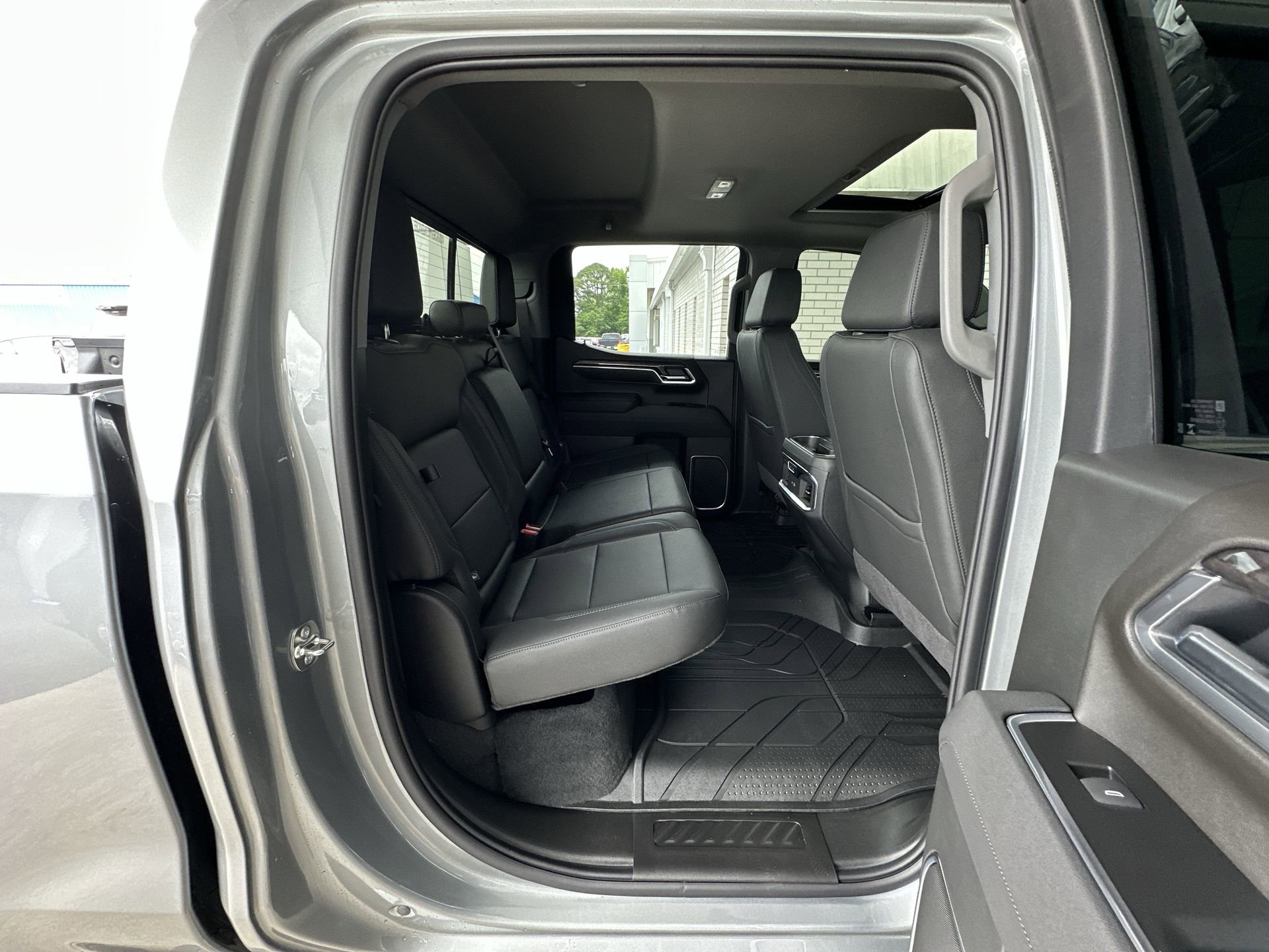 2026 Chevrolet Silverado 1500 LTZ - Photo 27