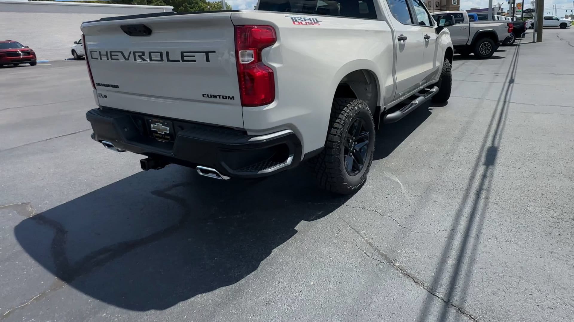 2026 Chevrolet Silverado 1500 Custom Trail Boss - Photo 8