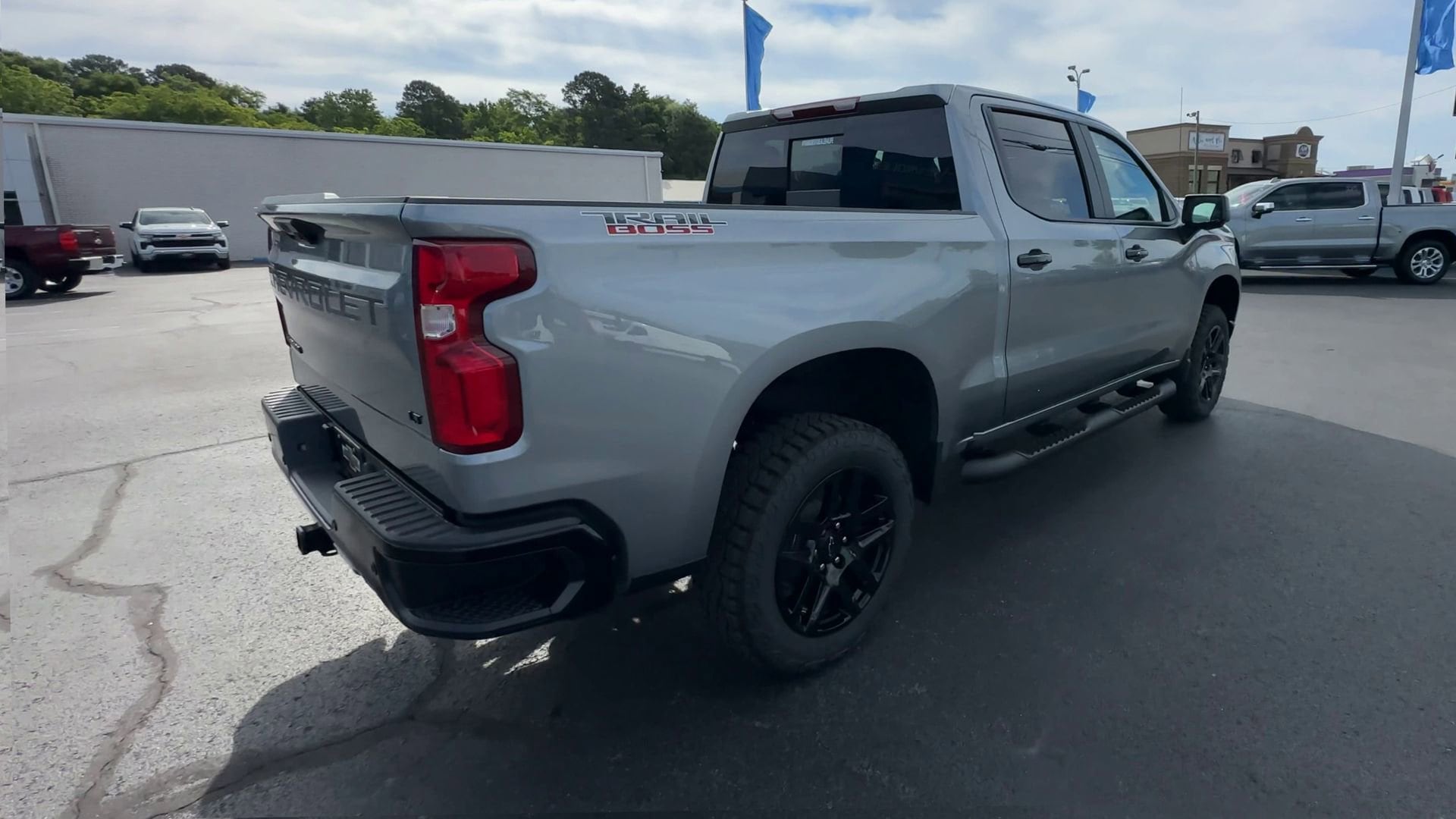 2026 Chevrolet Silverado 1500 LT Trail Boss - Photo 8