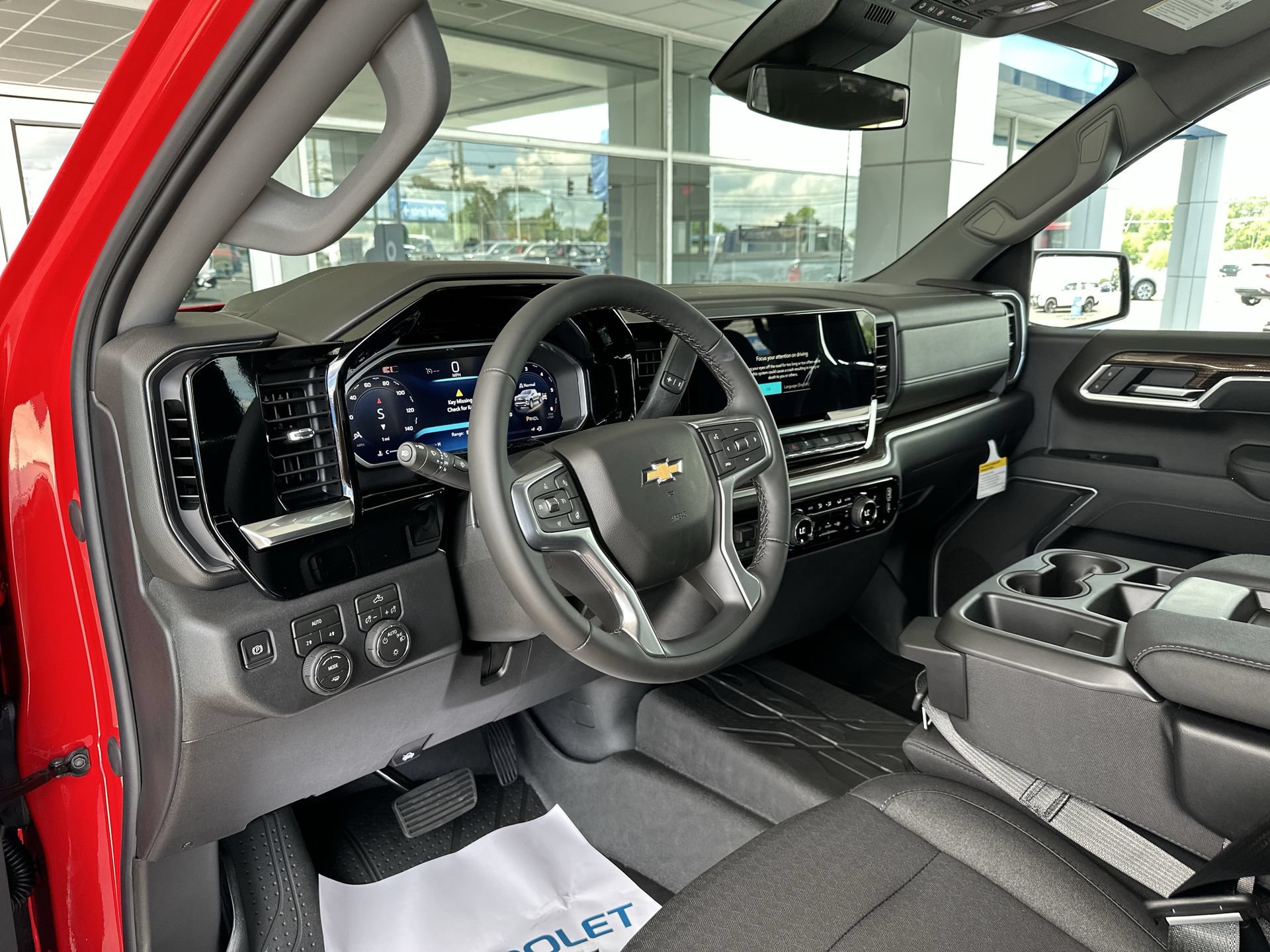 2026 Chevrolet Silverado 1500 LT - Photo 10