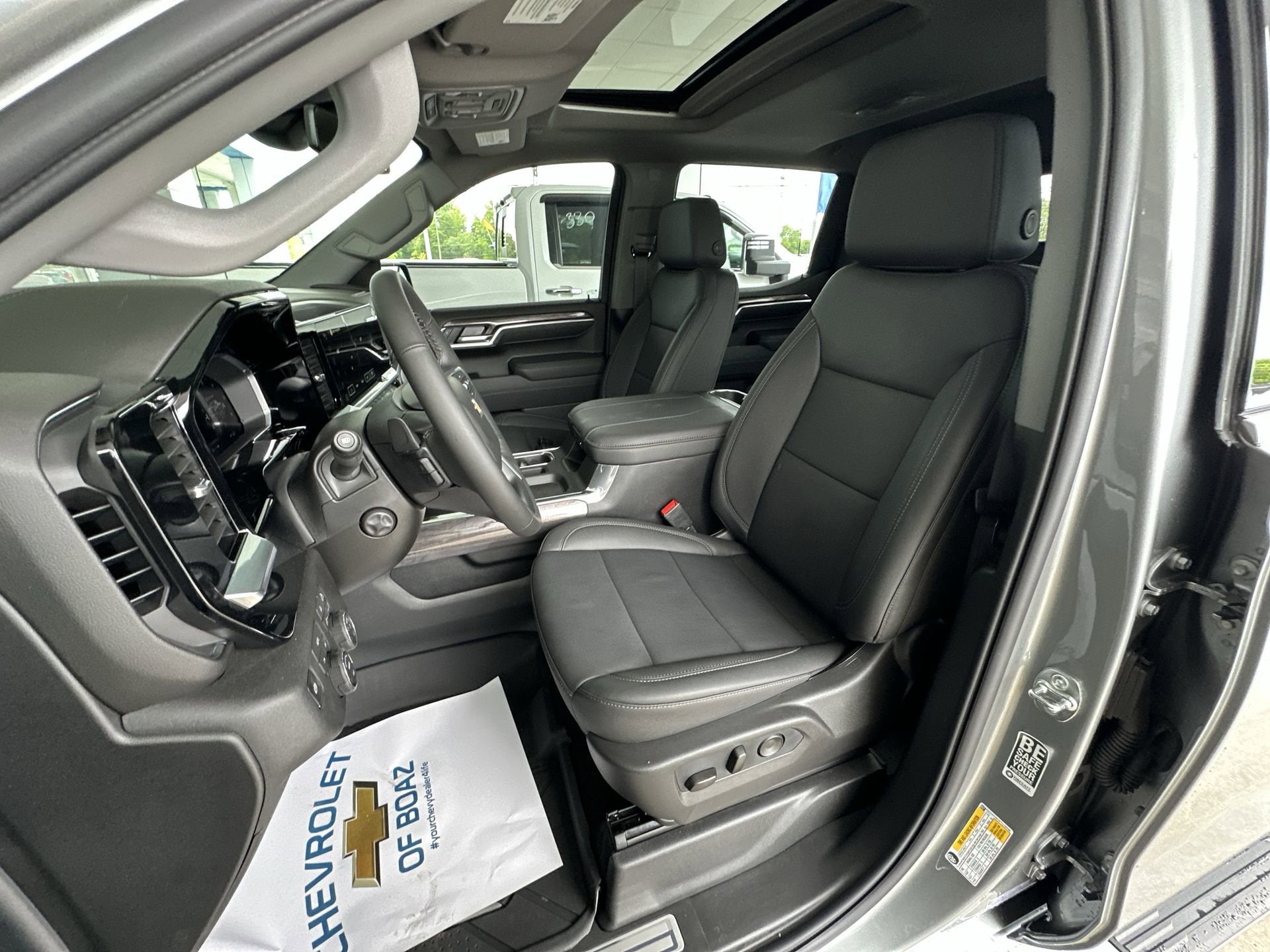 2026 Chevrolet Silverado 1500 LTZ - Photo 20