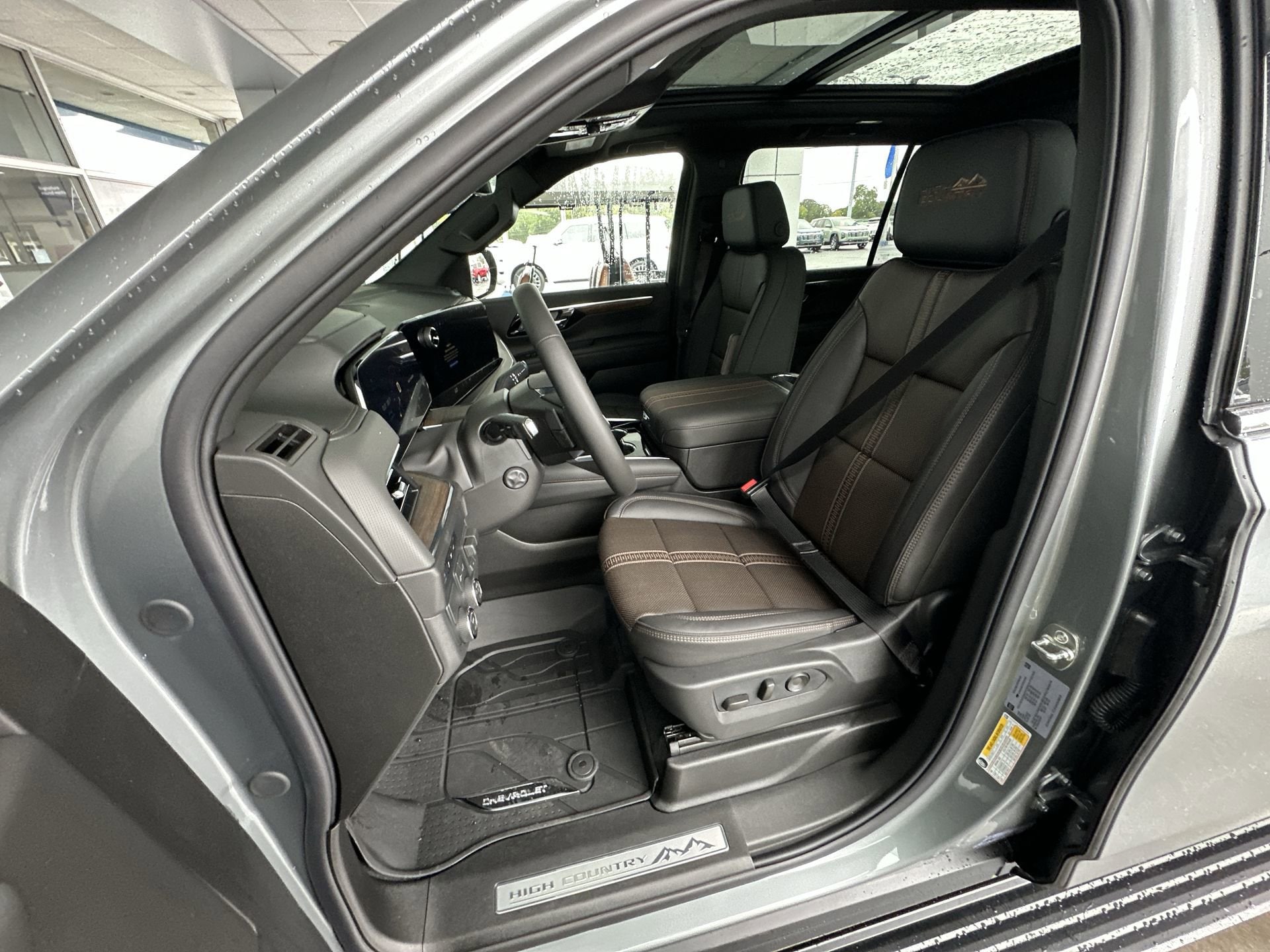 2026 Chevrolet Suburban High Country - Photo 20