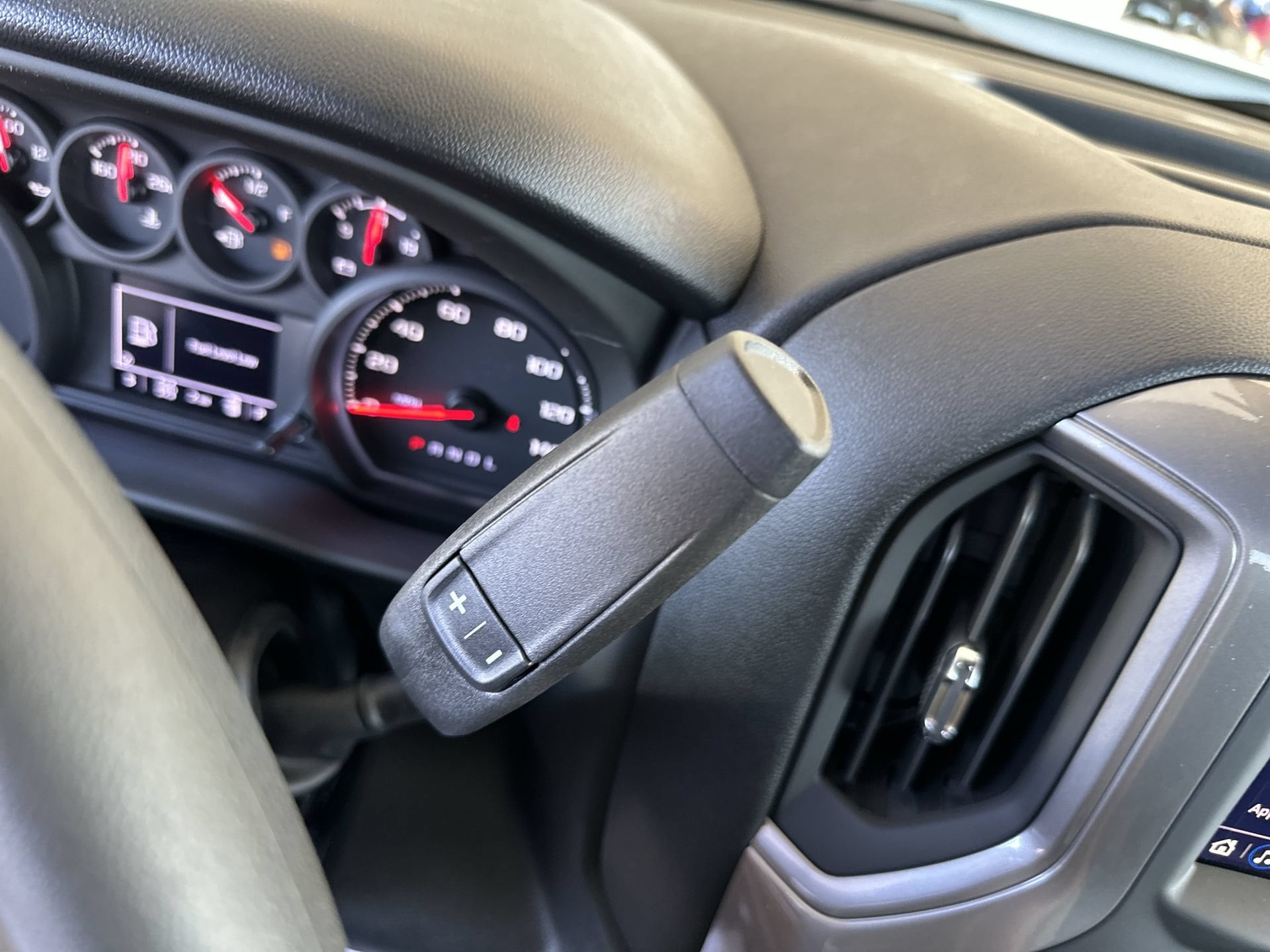 2026 Chevrolet Silverado 2500 HD Custom - Photo 15