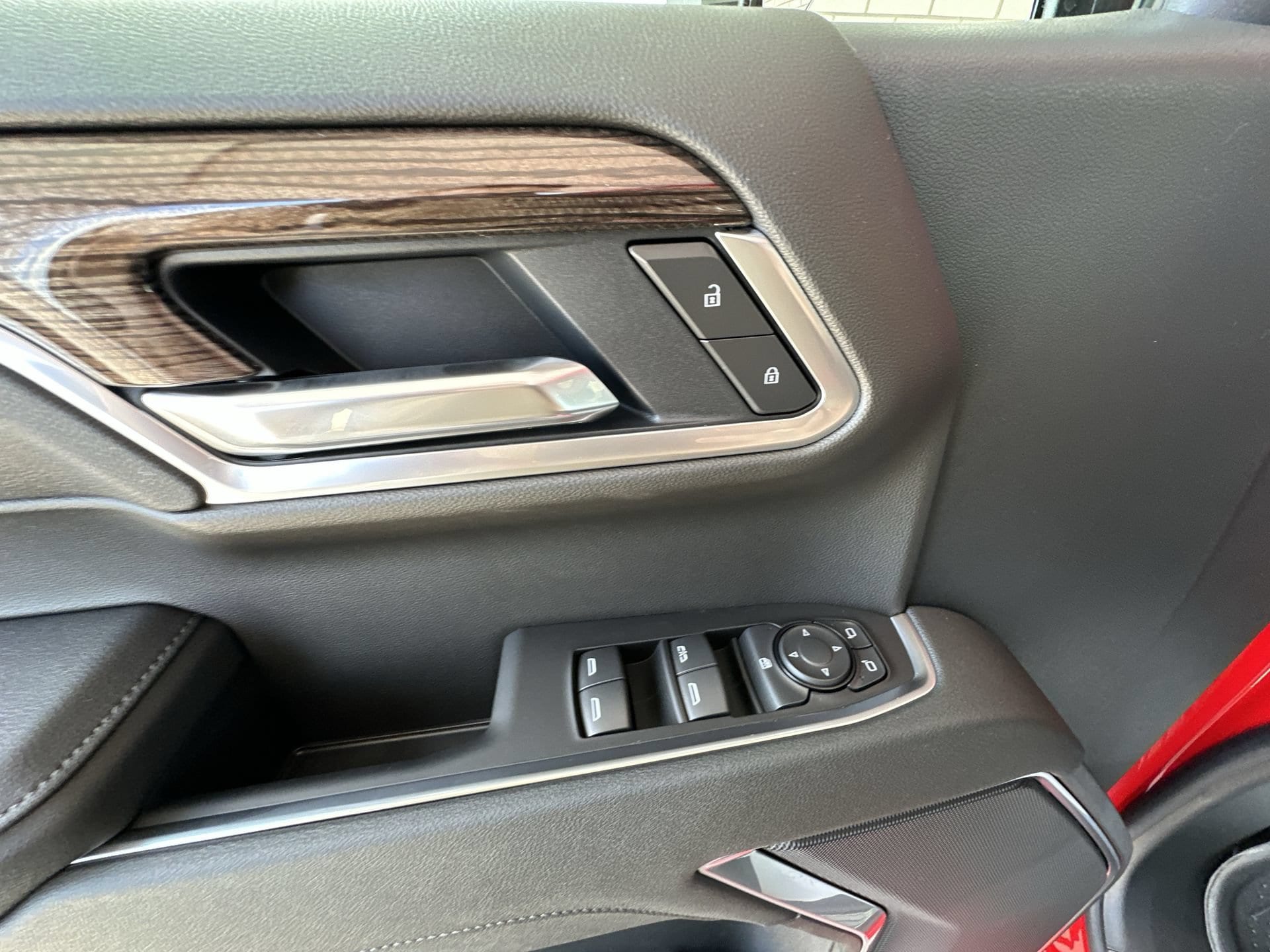 2026 Chevrolet Silverado 1500 LT - Photo 23