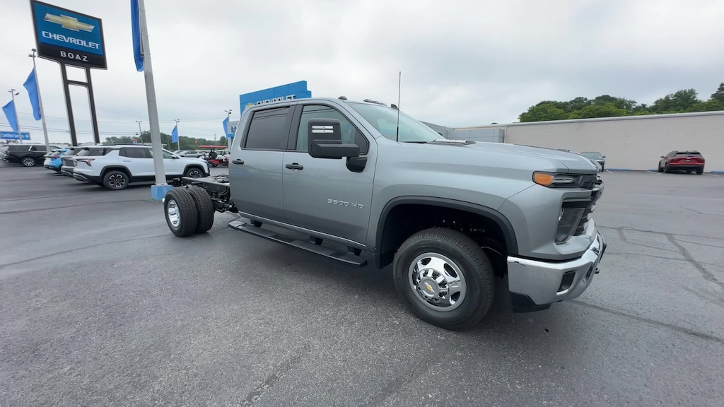 New 2026 Chevrolet Silverado 3500 HD Chassis Cab Work Truck Truck