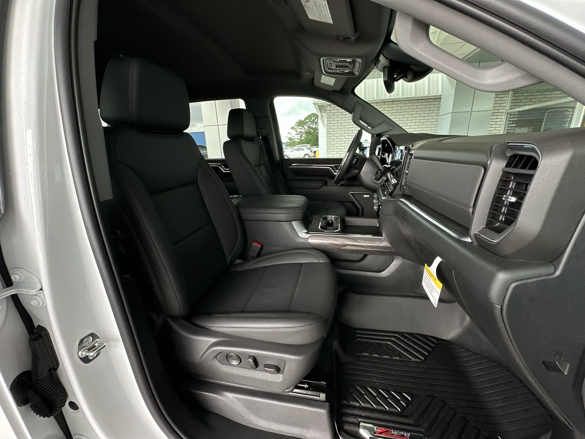 2026 Chevrolet Silverado 2500 HD LTZ - Photo 24
