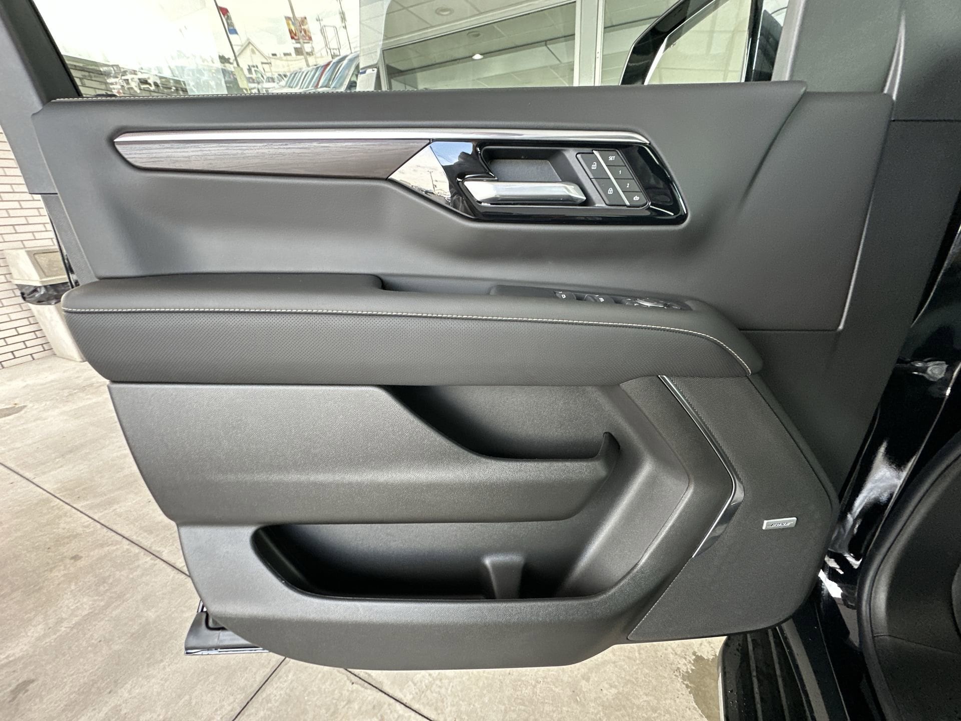 2026 Chevrolet Tahoe Premier - Photo 23