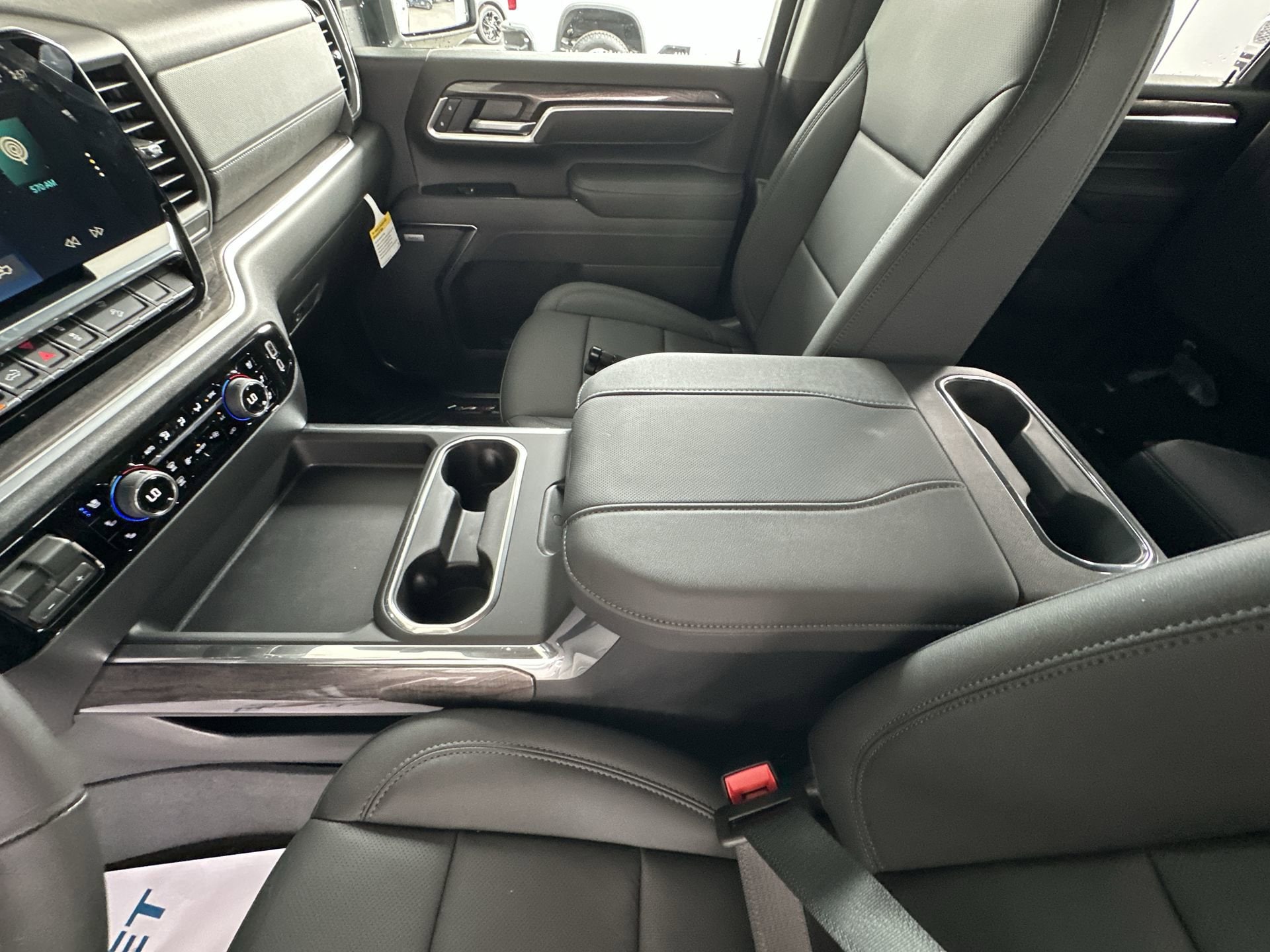 2026 Chevrolet Silverado 2500 HD LTZ - Photo 29