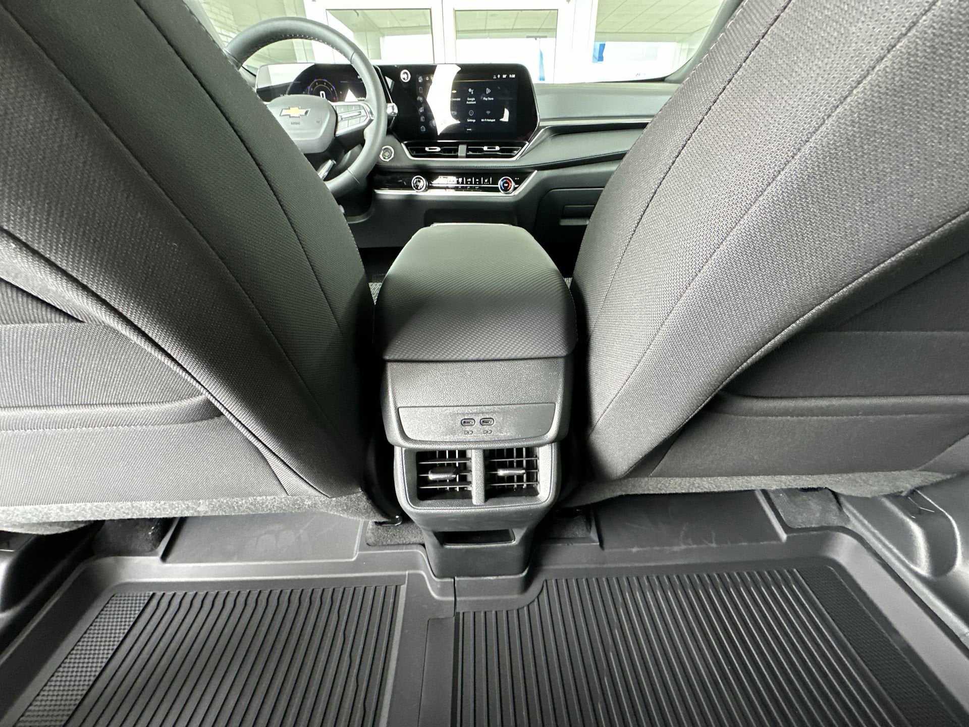 2026 Chevrolet Equinox LT - Photo 21