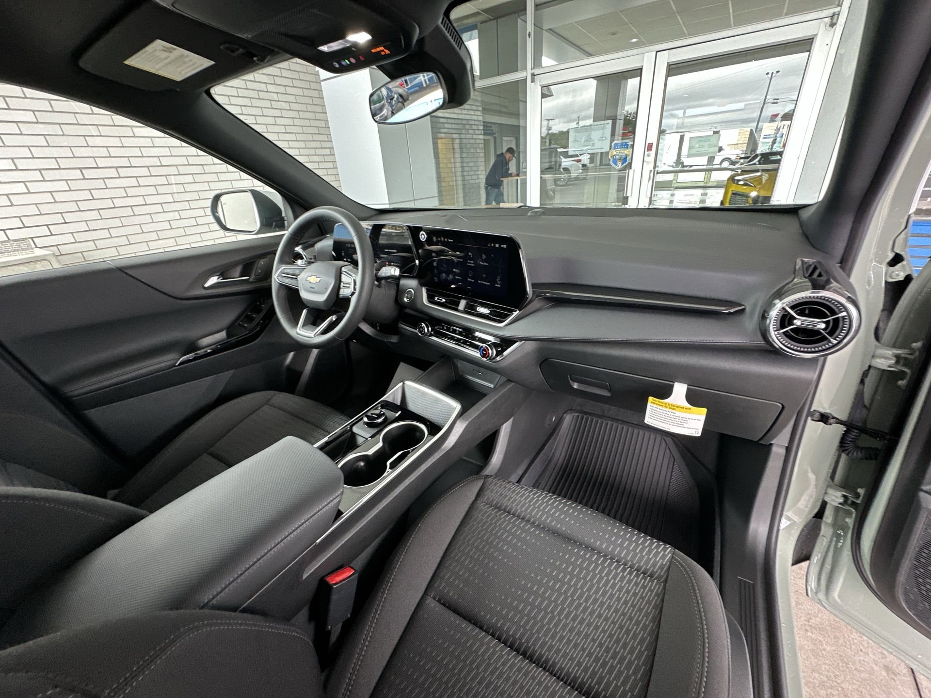 2026 Chevrolet Equinox LT - Photo 28