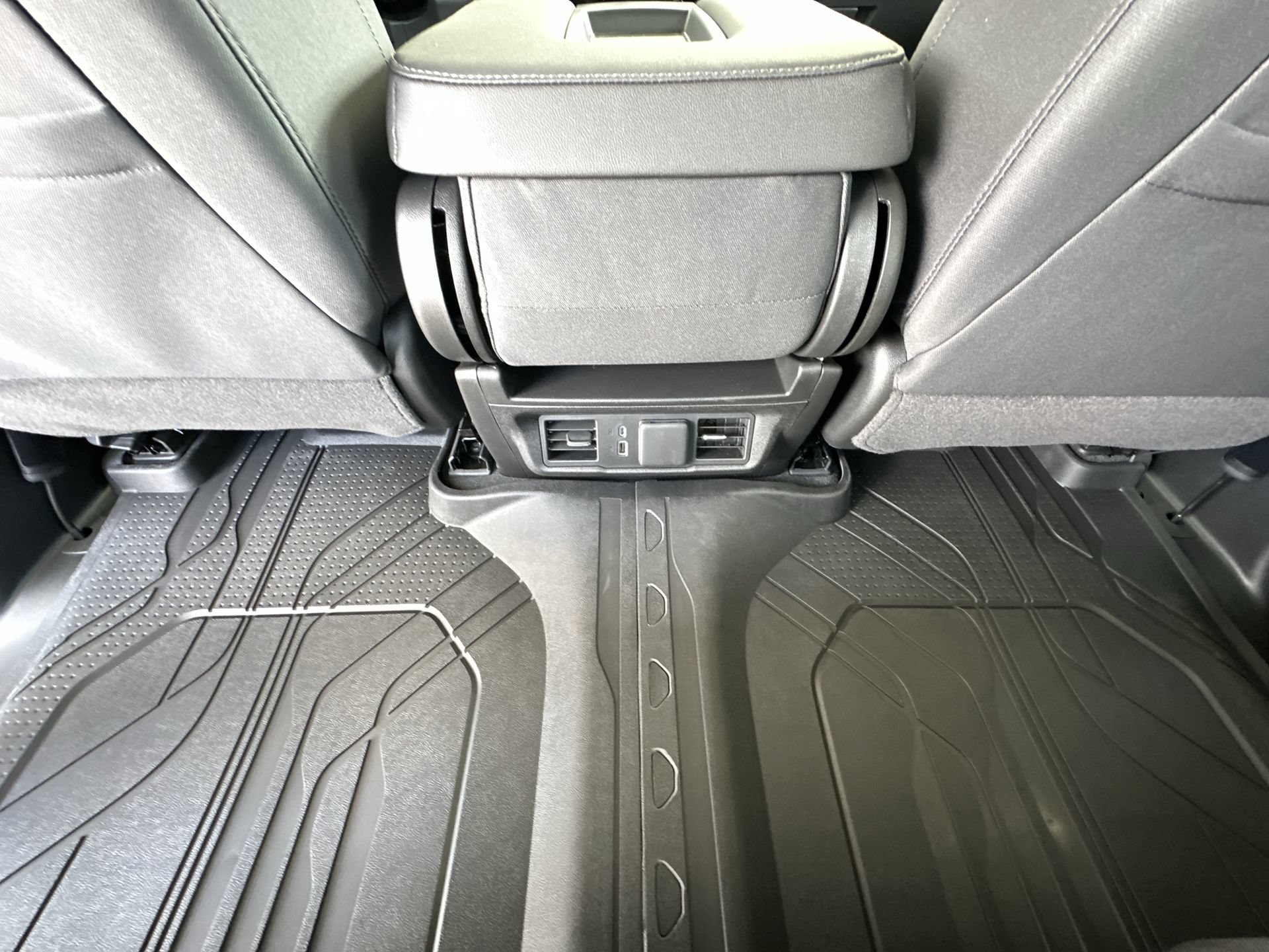 2026 Chevrolet Silverado 1500 LT - Photo 21