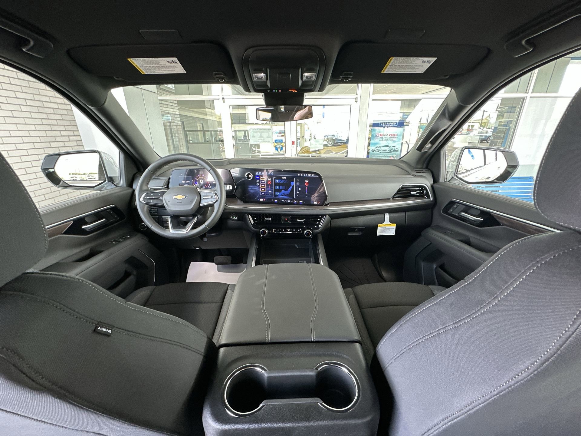 2026 Chevrolet Suburban LS - Photo 20