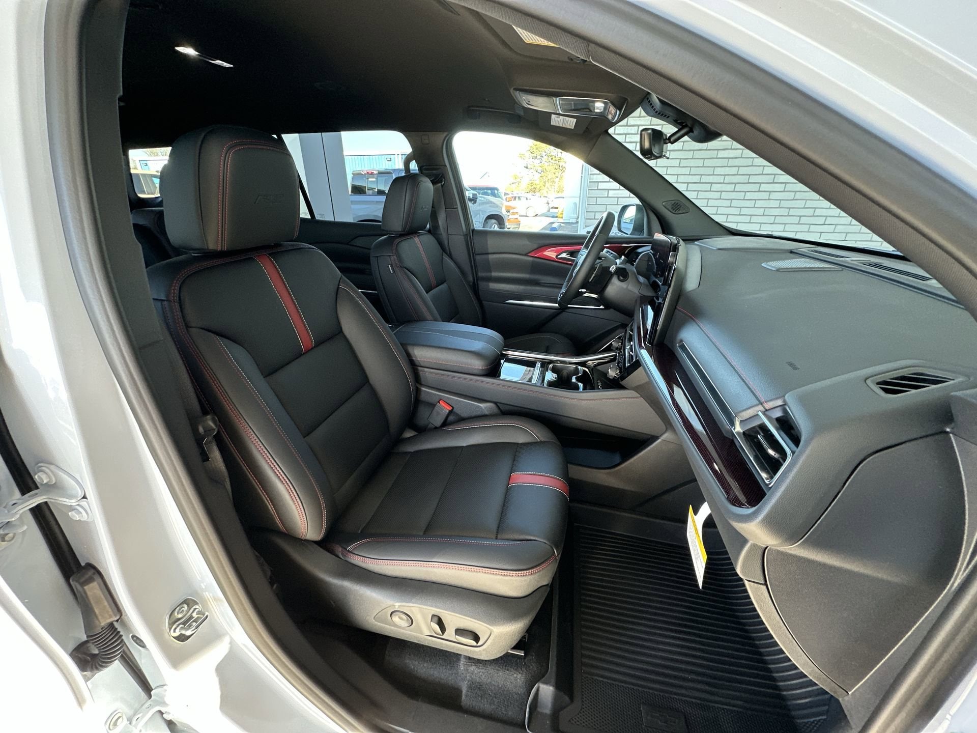 2026 Chevrolet Traverse RS - Photo 28