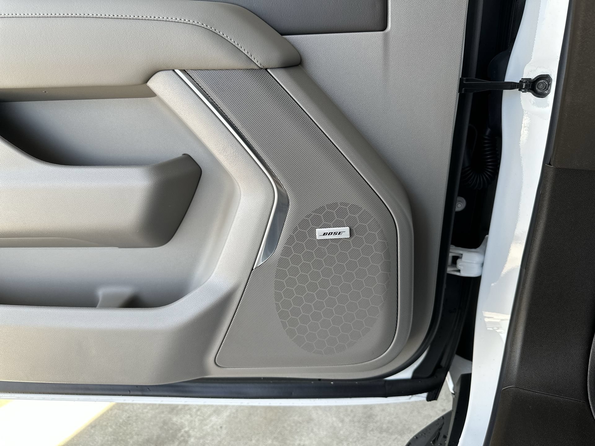 2026 Chevrolet Tahoe LT - Photo 23