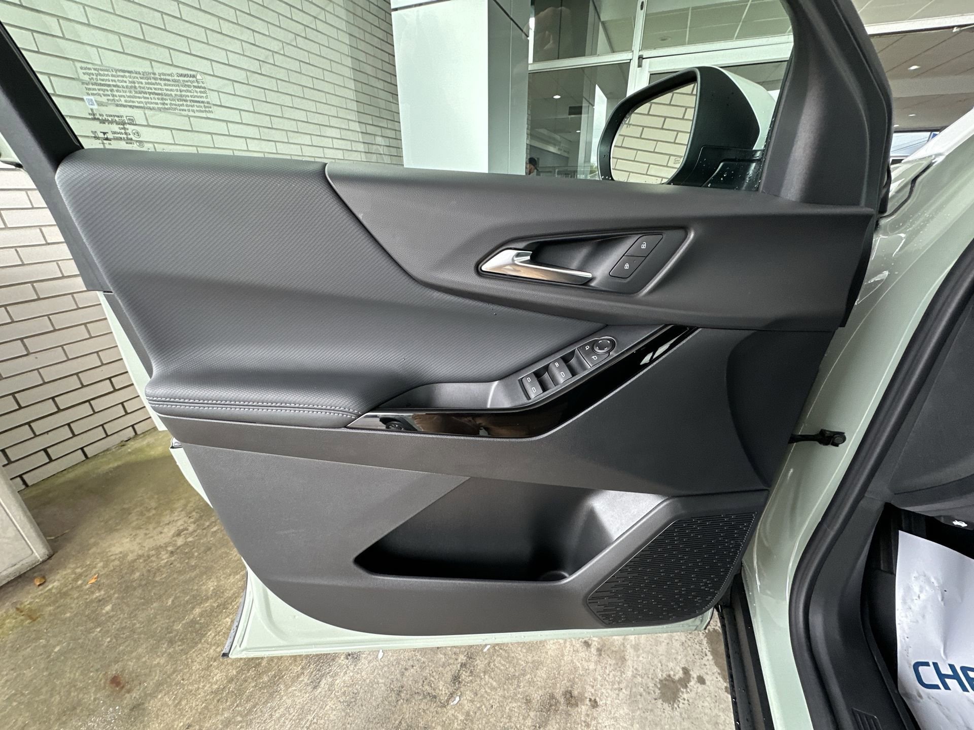 2026 Chevrolet Equinox LT - Photo 22