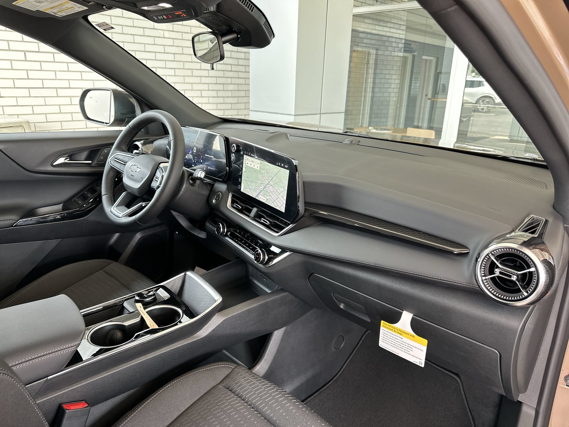 2027 Chevrolet Equinox LT - Photo 28
