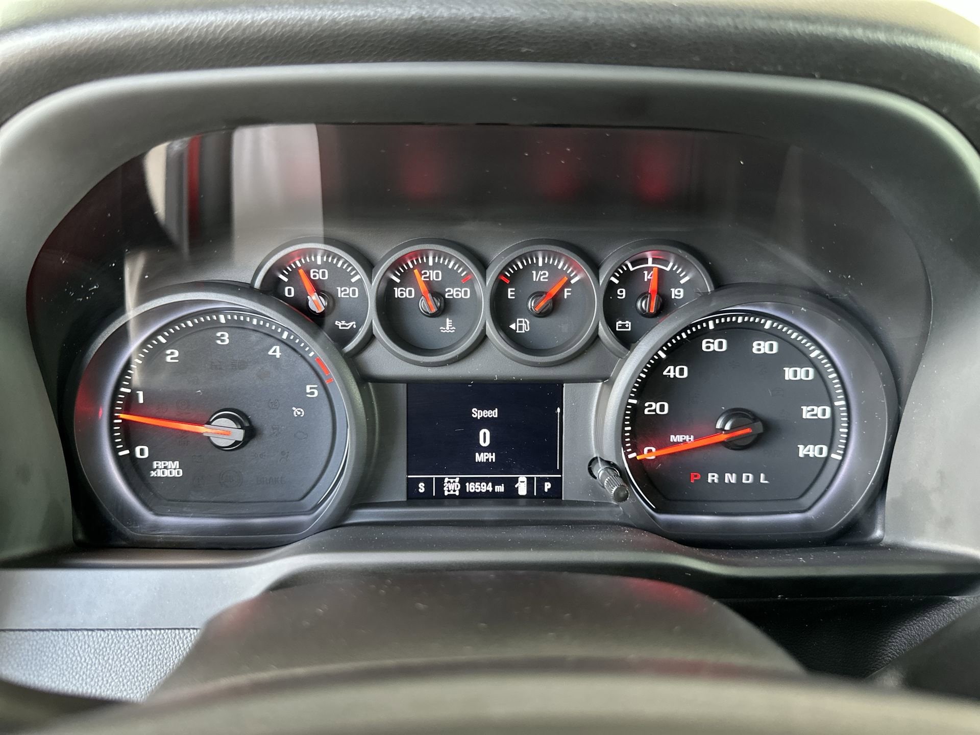 2024 Chevrolet Silverado 2500HD Custom - Photo 10