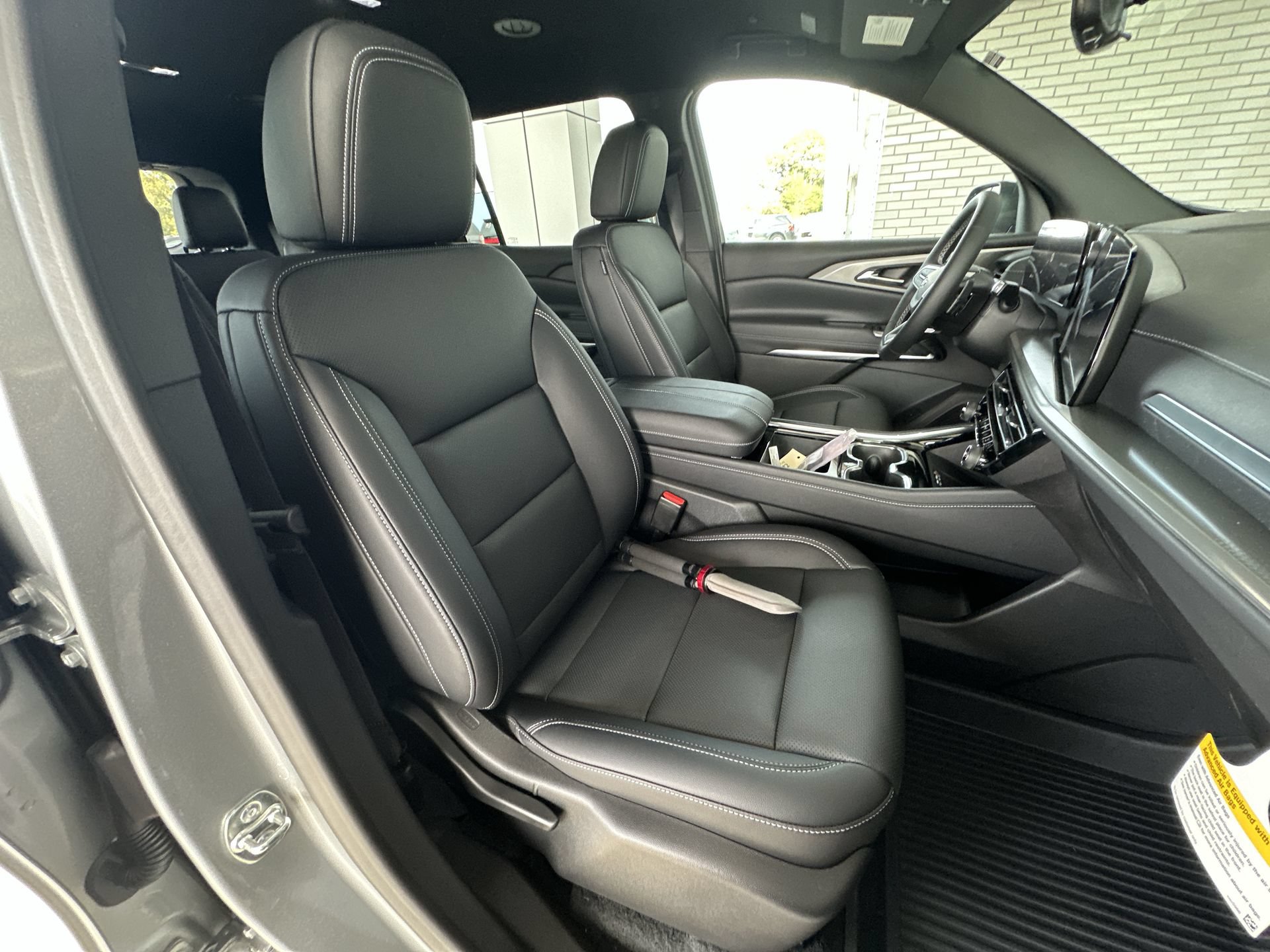 2027 Chevrolet Traverse LT - Photo 27