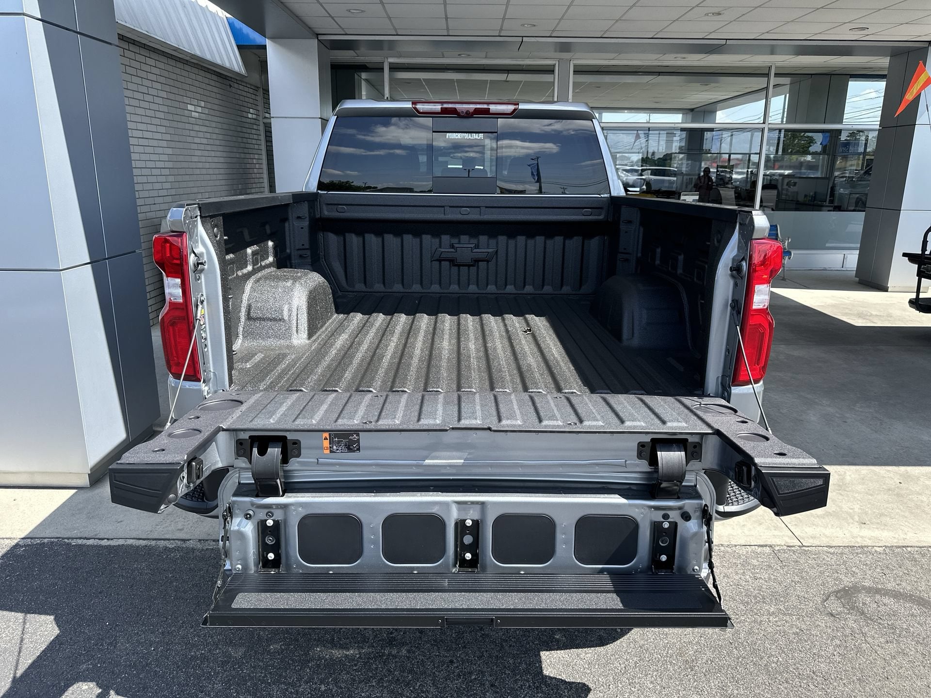 2026 Chevrolet Silverado 1500 High Country - Photo 36