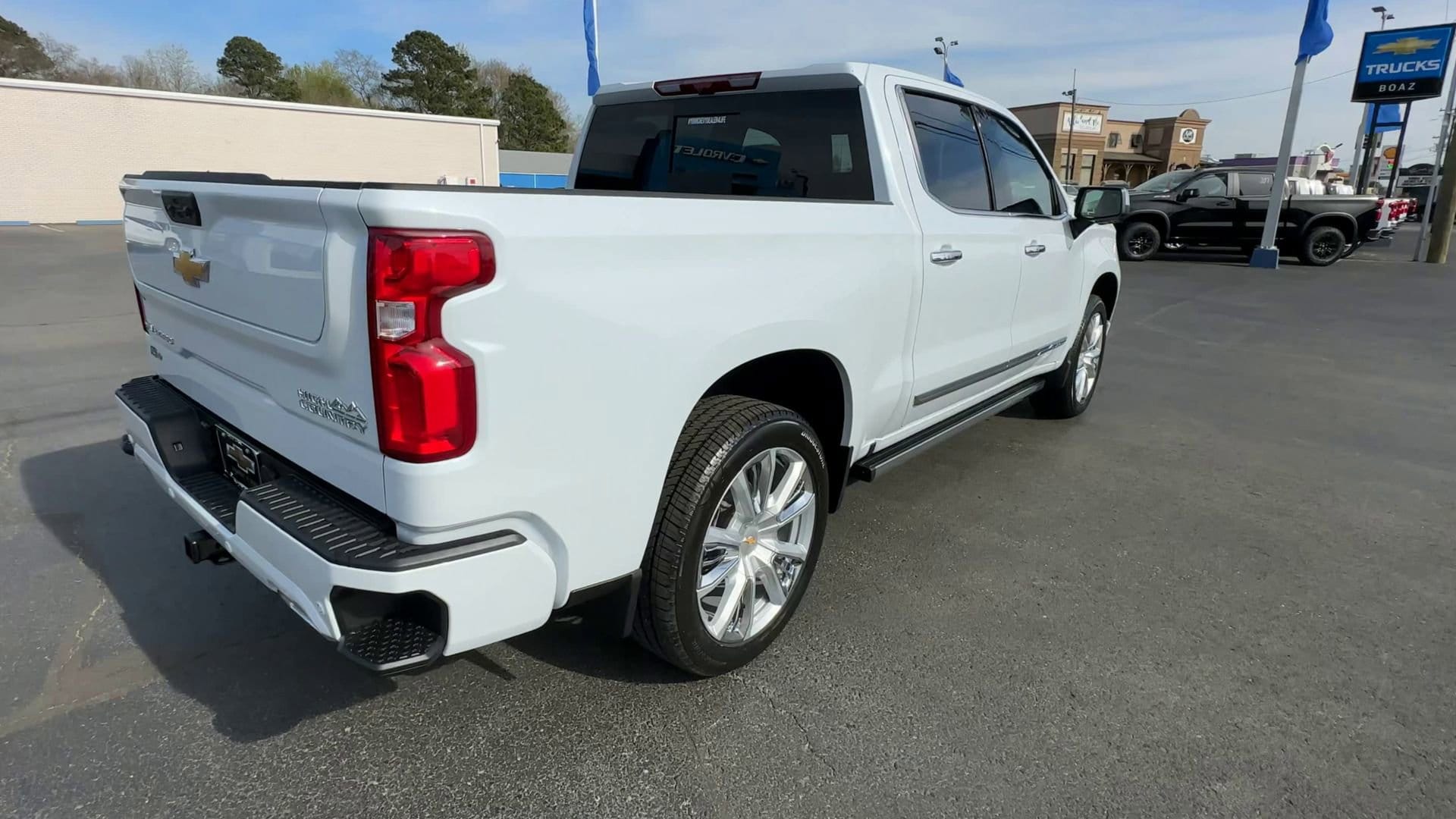 2026 Chevrolet Silverado 1500 High Country - Photo 8