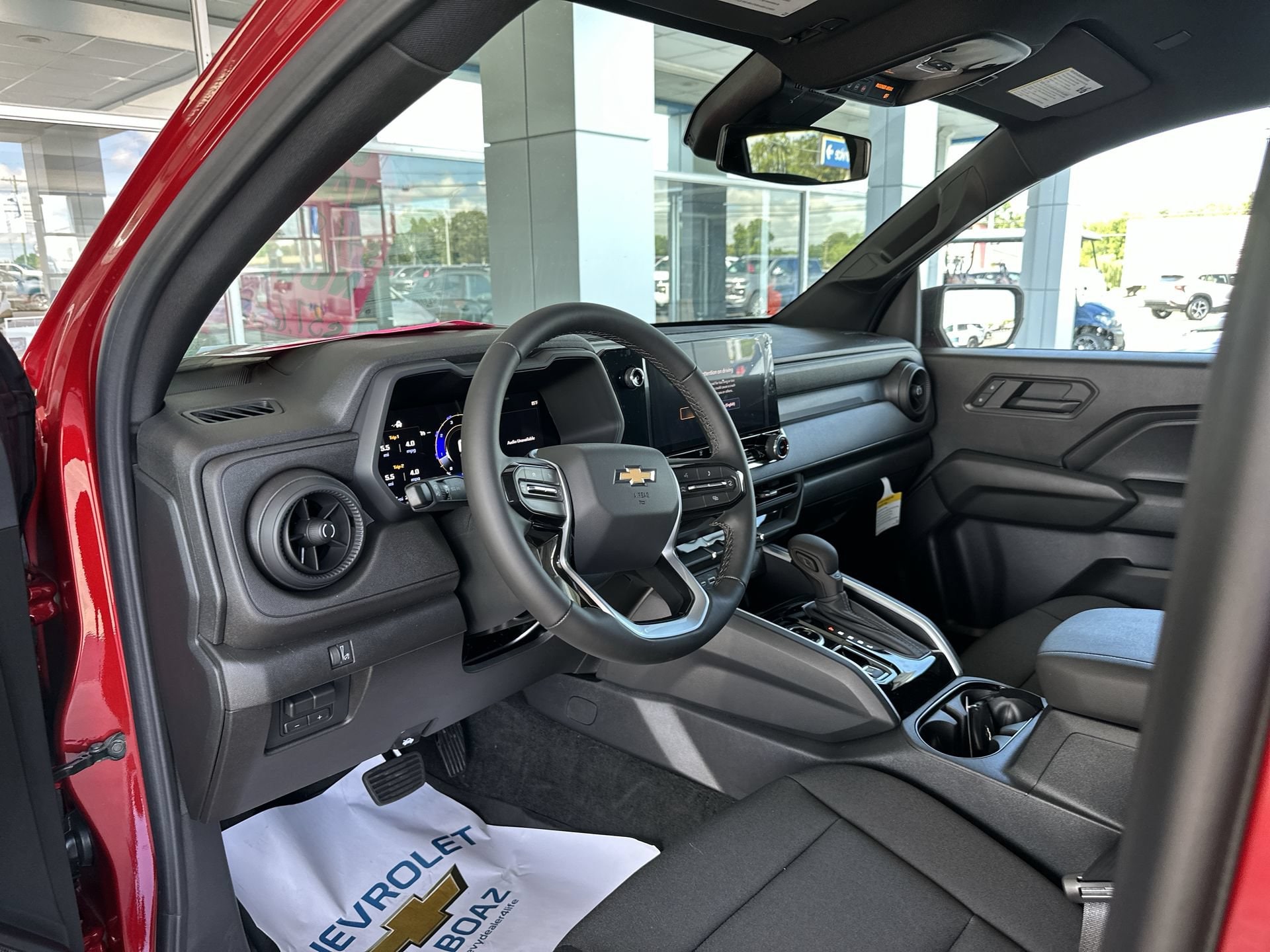 2026 Chevrolet Colorado Work Truck - Photo 10