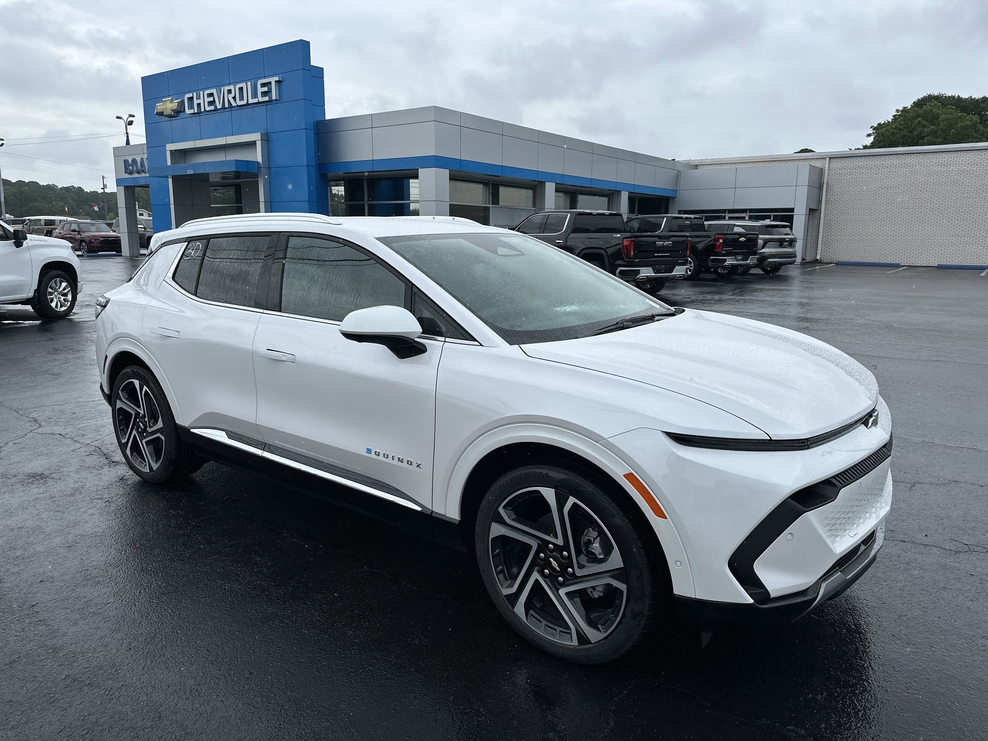 2024 Chevrolet Equinox EV 3LT FWD's photo