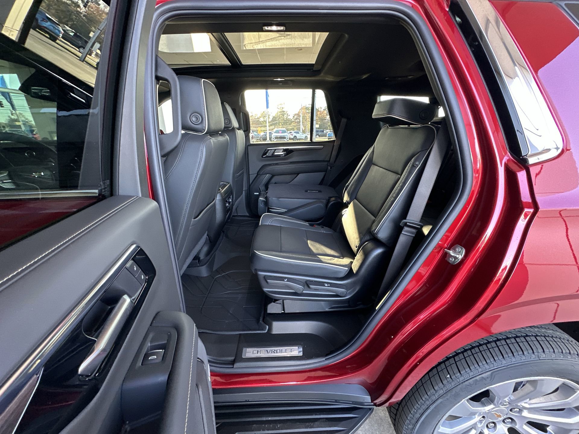 2026 Chevrolet Tahoe Premier - Photo 26