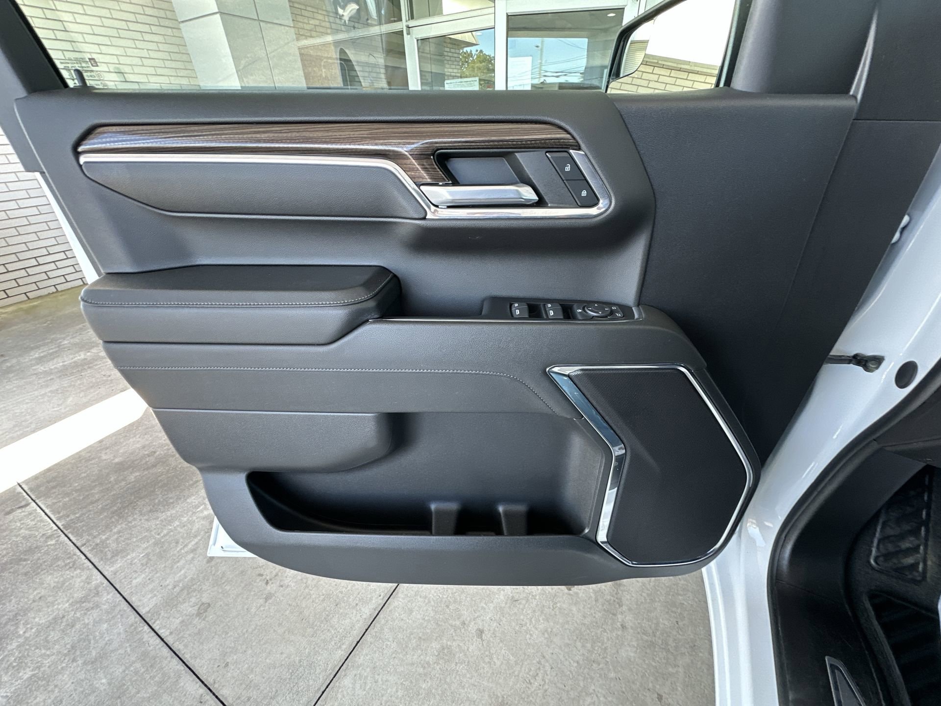 2024 Chevrolet Silverado 1500 RST - Photo 22