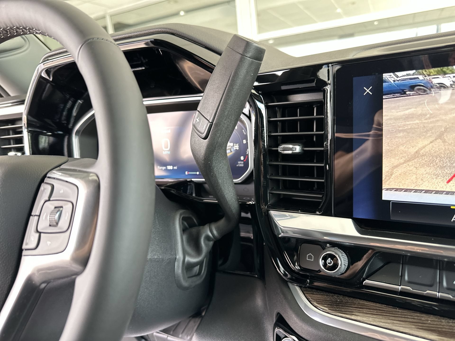 2026 Chevrolet Silverado 1500 LT - Photo 16