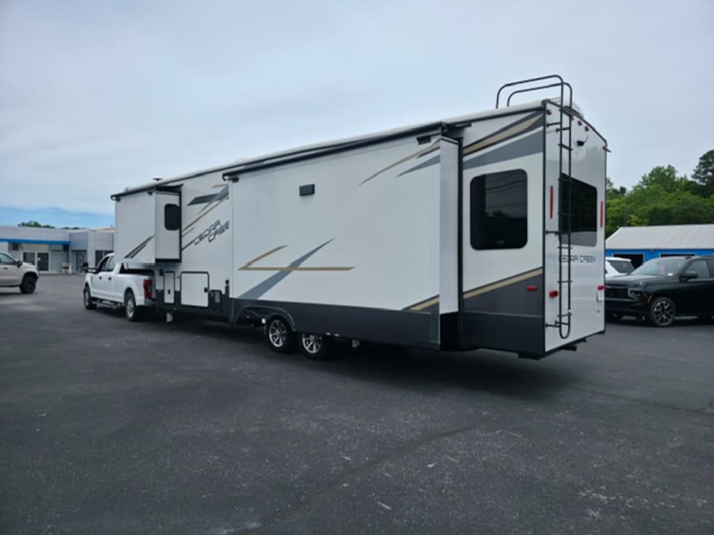 Used 2022 Forest River Cedar Creek NA