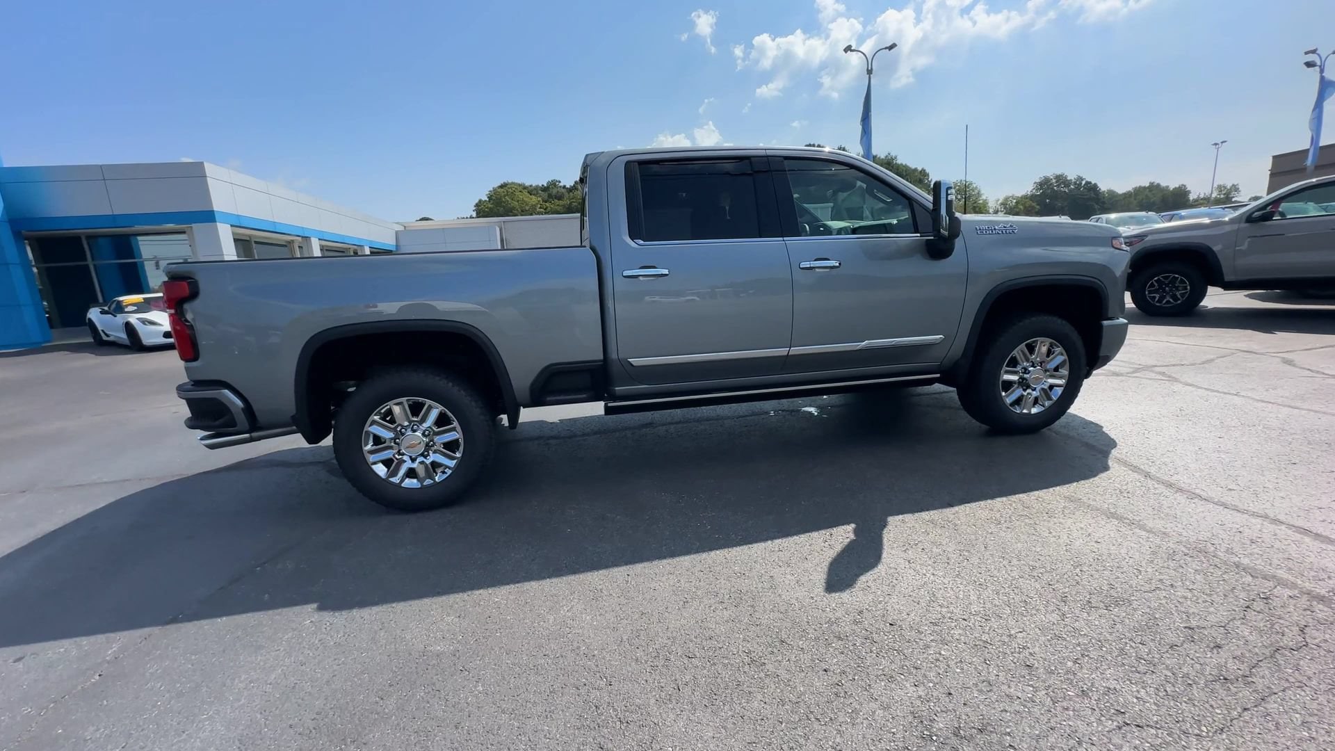 2026 Chevrolet Silverado 2500 HD High Country - Photo 9