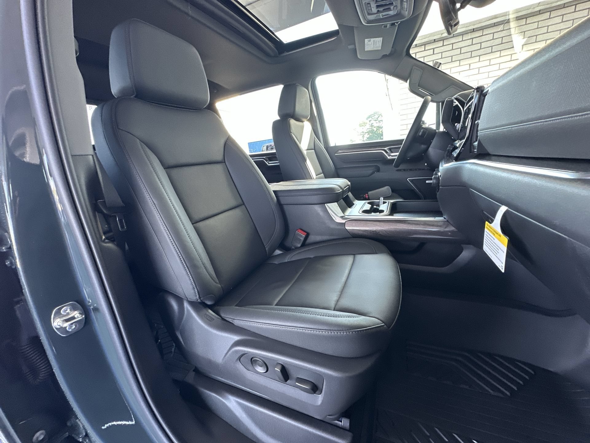 2026 Chevrolet Silverado 3500 HD LTZ - Photo 28
