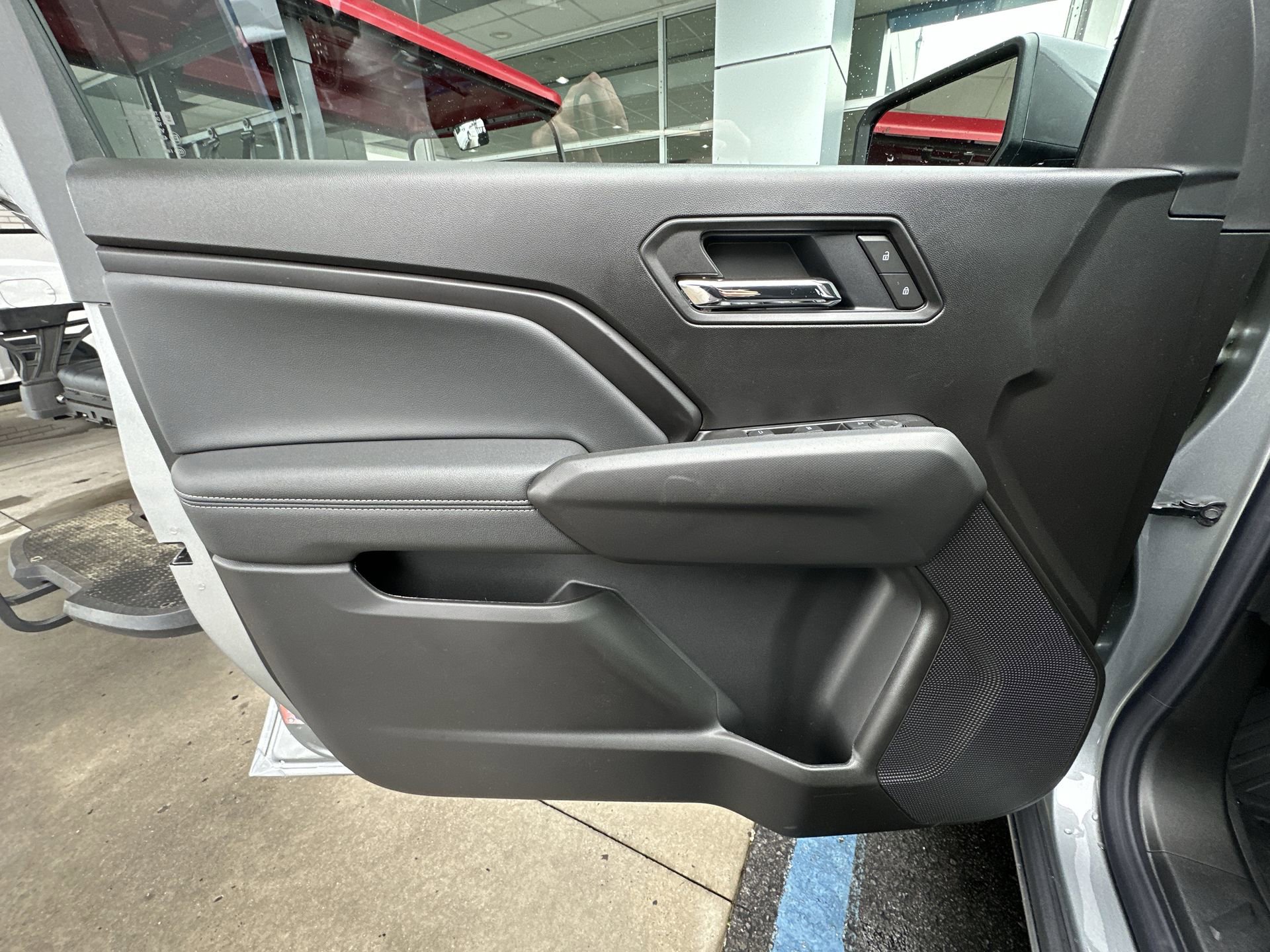2026 Chevrolet Colorado LT - Photo 22