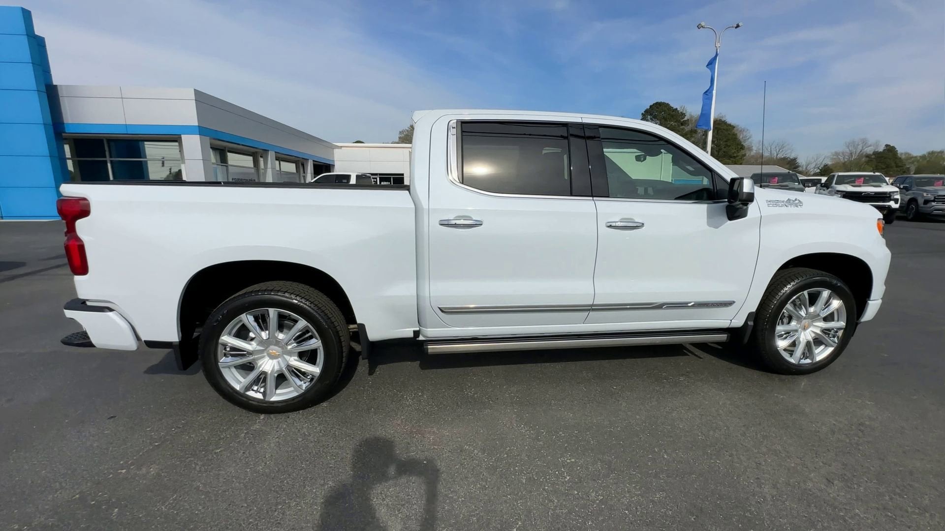 2026 Chevrolet Silverado 1500 High Country - Photo 9
