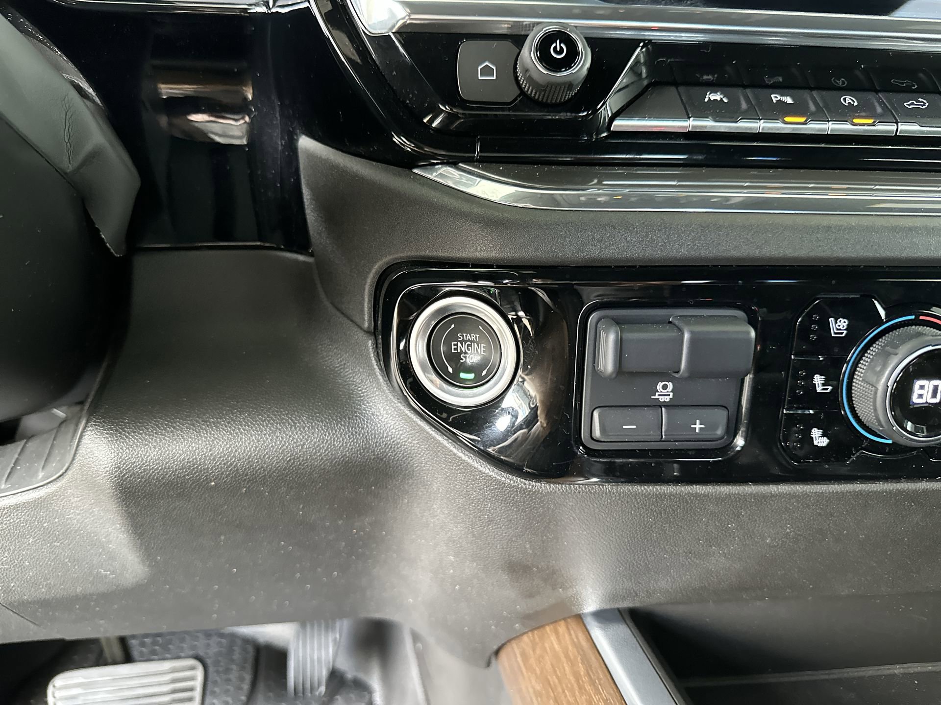 2023 Chevrolet Silverado 1500 High Country - Photo 17