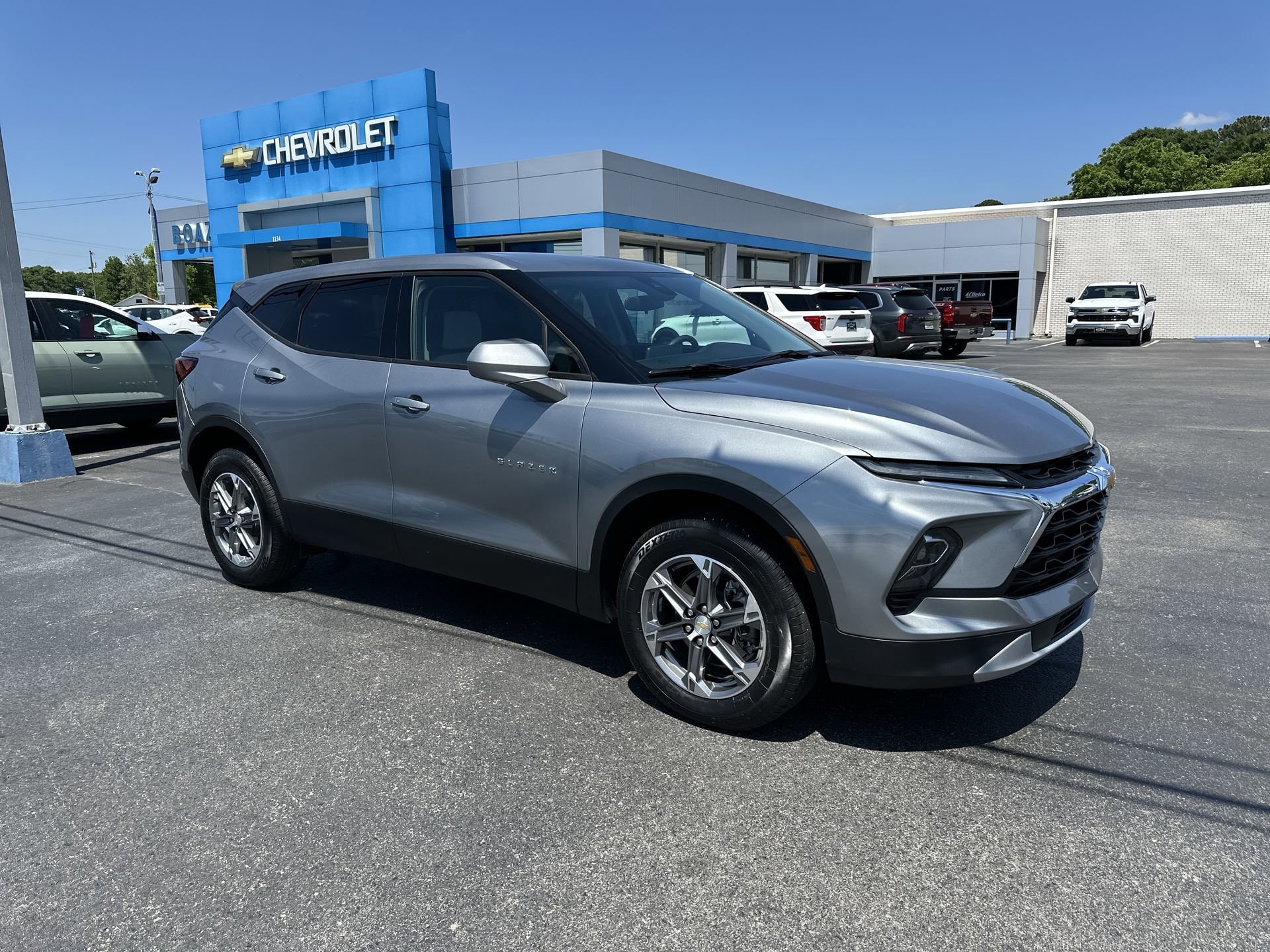 2023 Chevrolet Blazer 2.0T 2LT FWD's photo