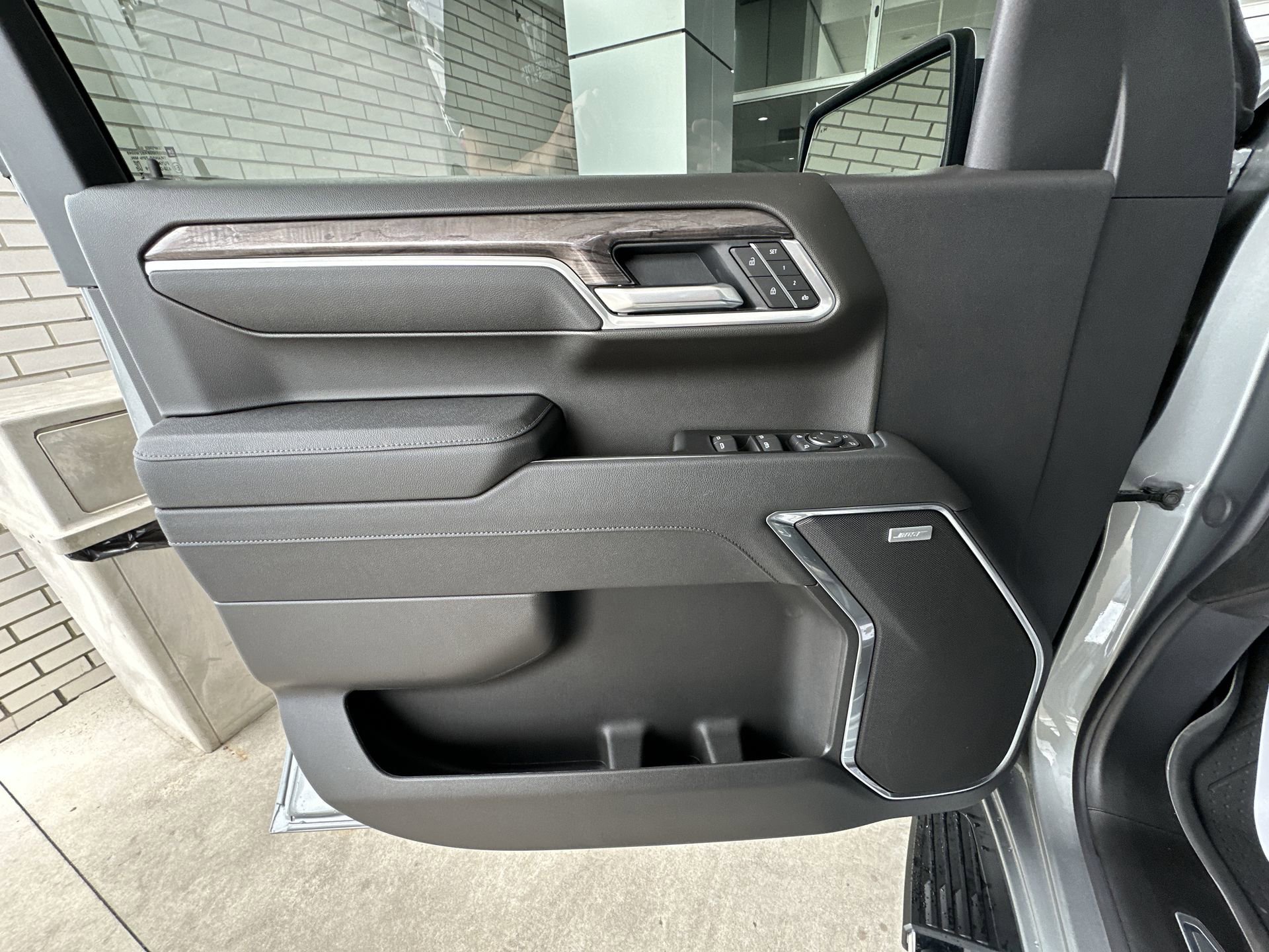 2026 Chevrolet Silverado 1500 LTZ - Photo 23
