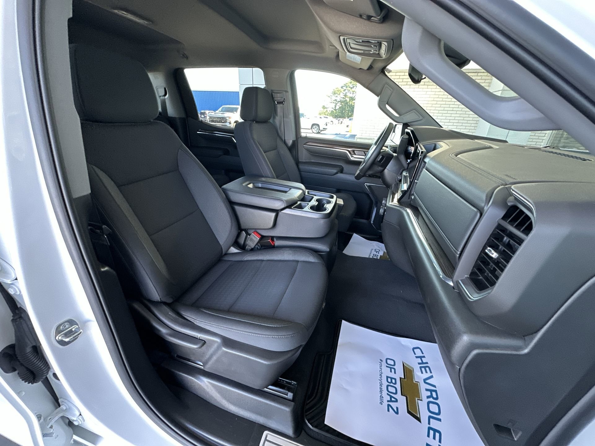 2024 Chevrolet Silverado 1500 RST - Photo 27