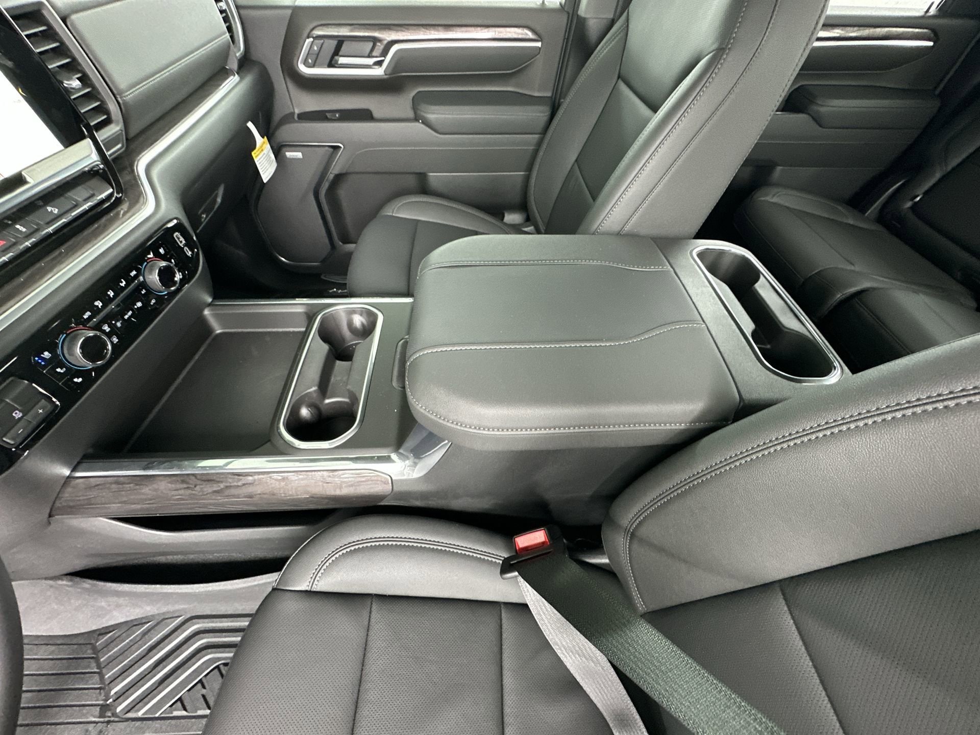 2026 Chevrolet Silverado 2500 HD LTZ - Photo 34