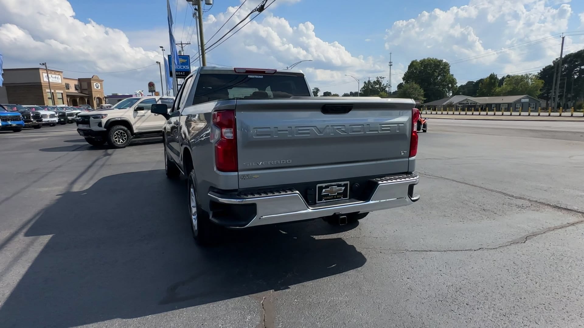 2026 Chevrolet Silverado 1500 LT - Photo 7