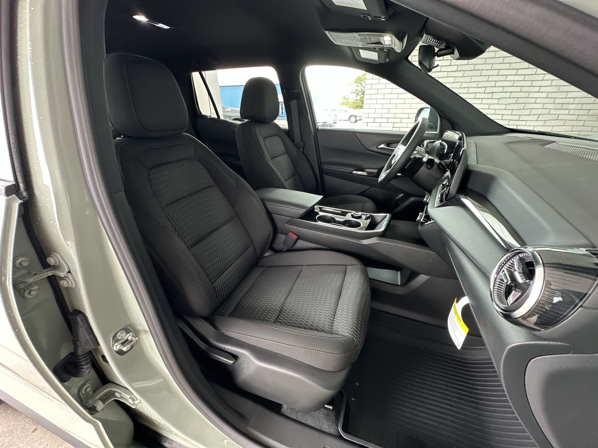 2026 Chevrolet Equinox LT - Photo 27